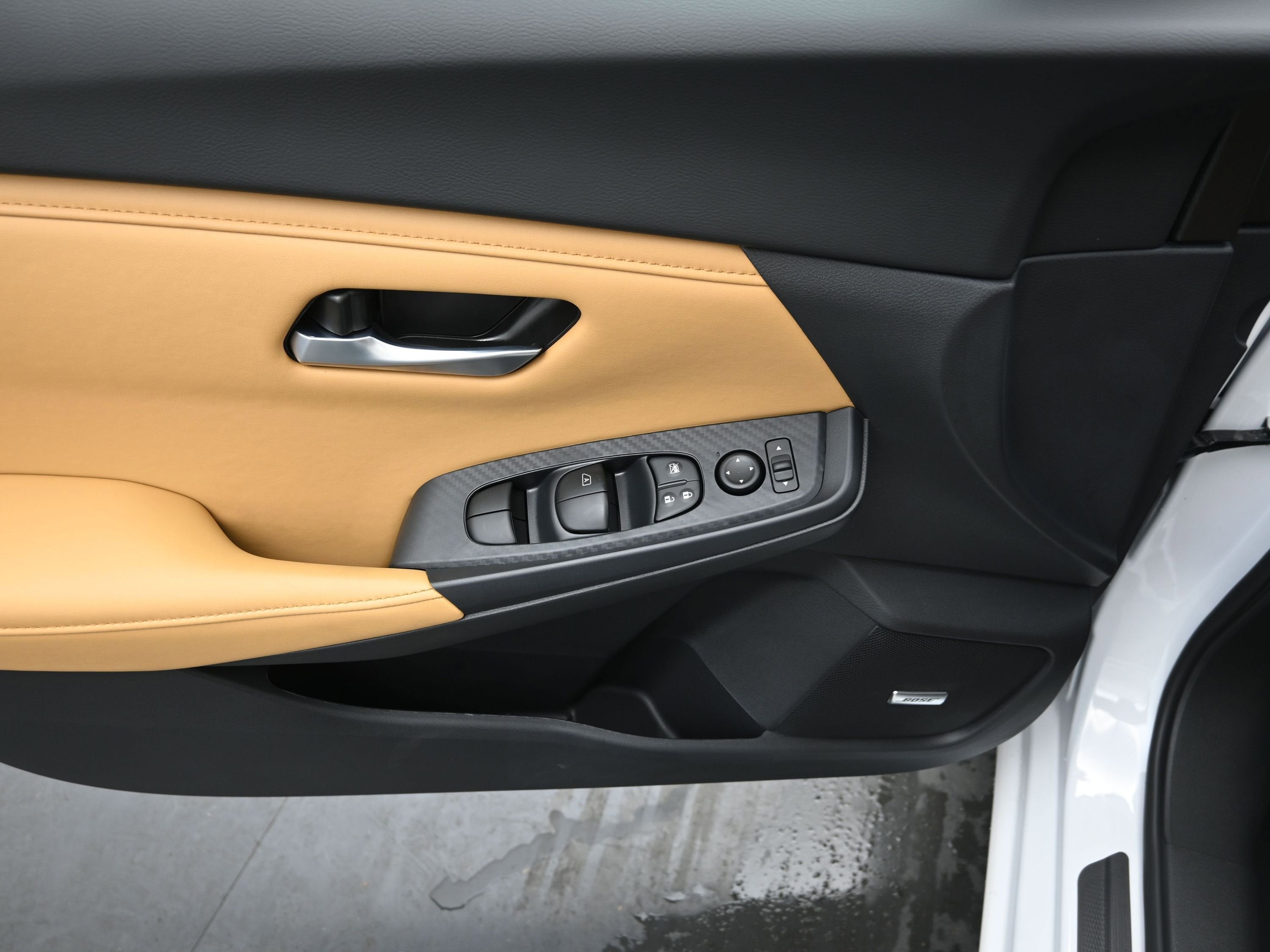 2025 Nissan SENTRA SV PREMIUM