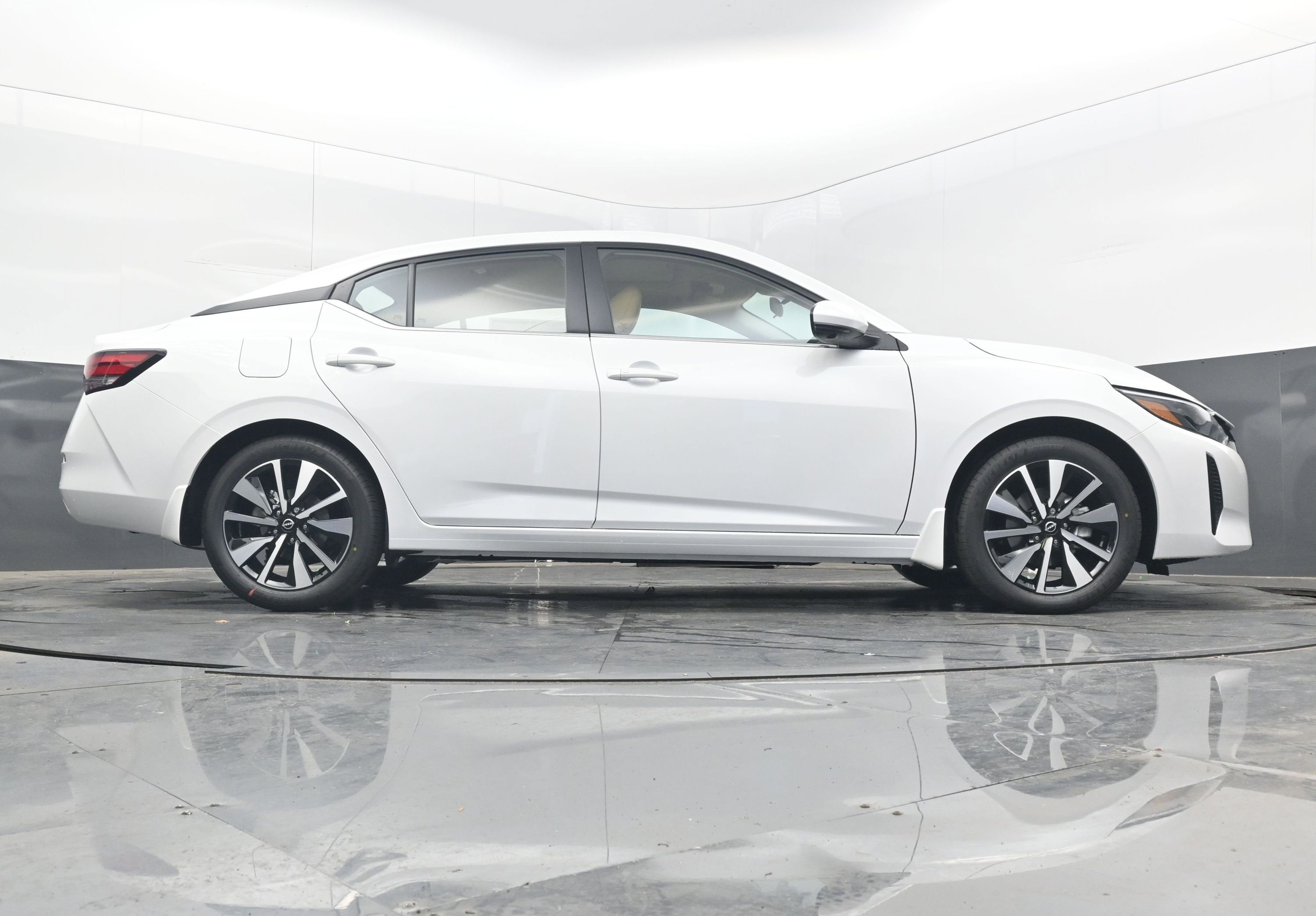 2025 Nissan SENTRA SV PREMIUM