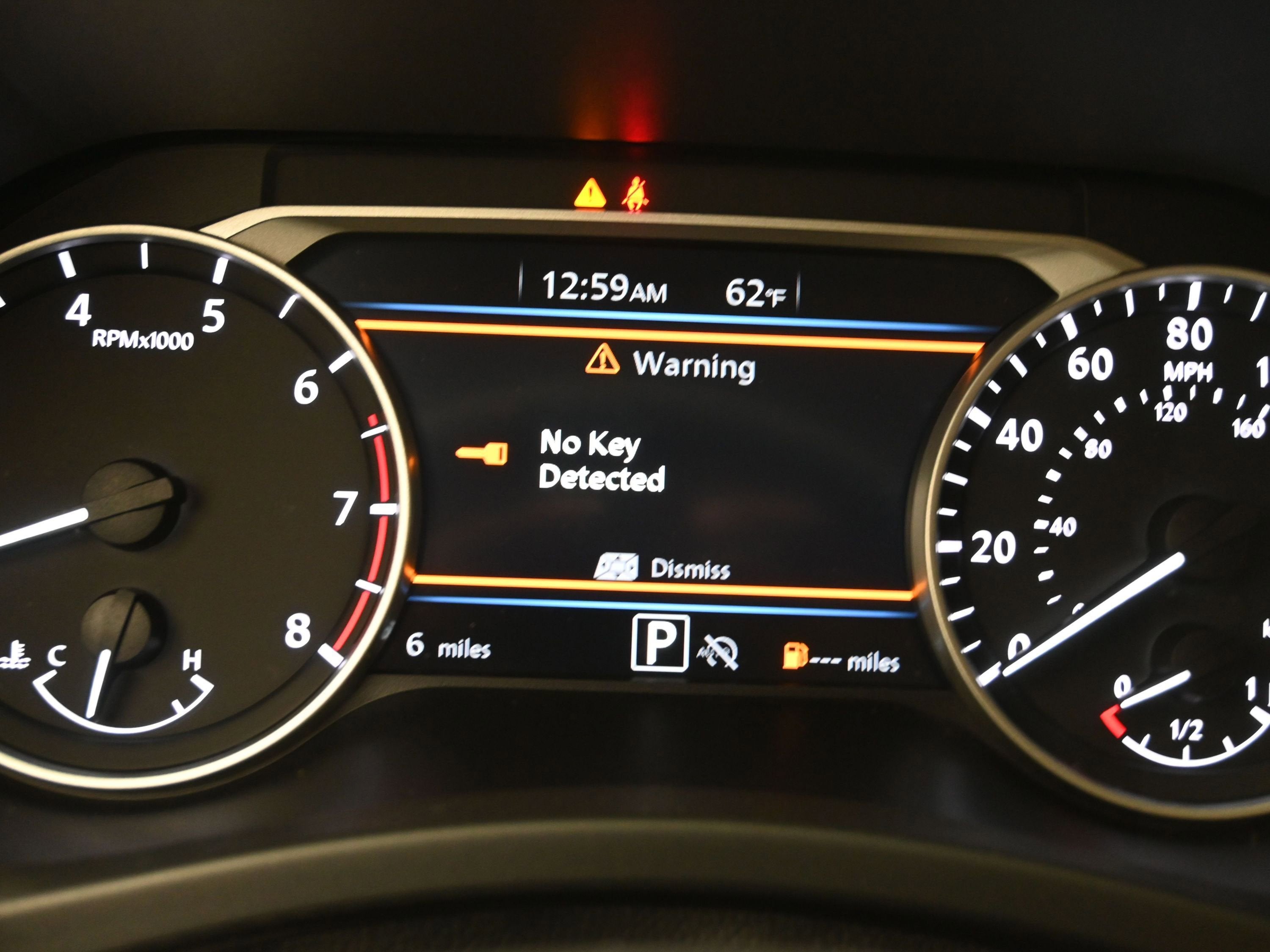 2025 Nissan SENTRA SV PREMIUM