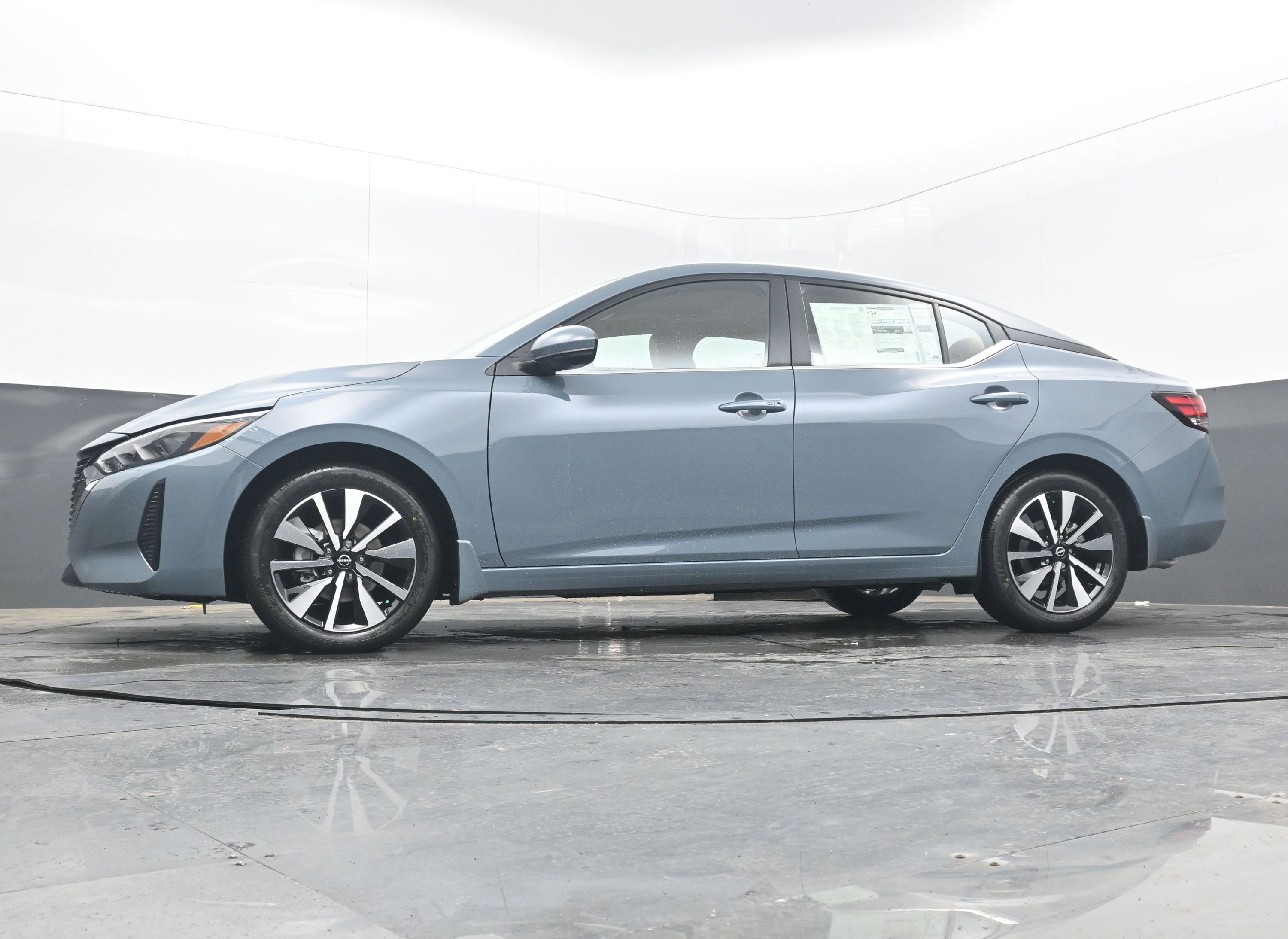 2025 Nissan SENTRA SV PREMIUM