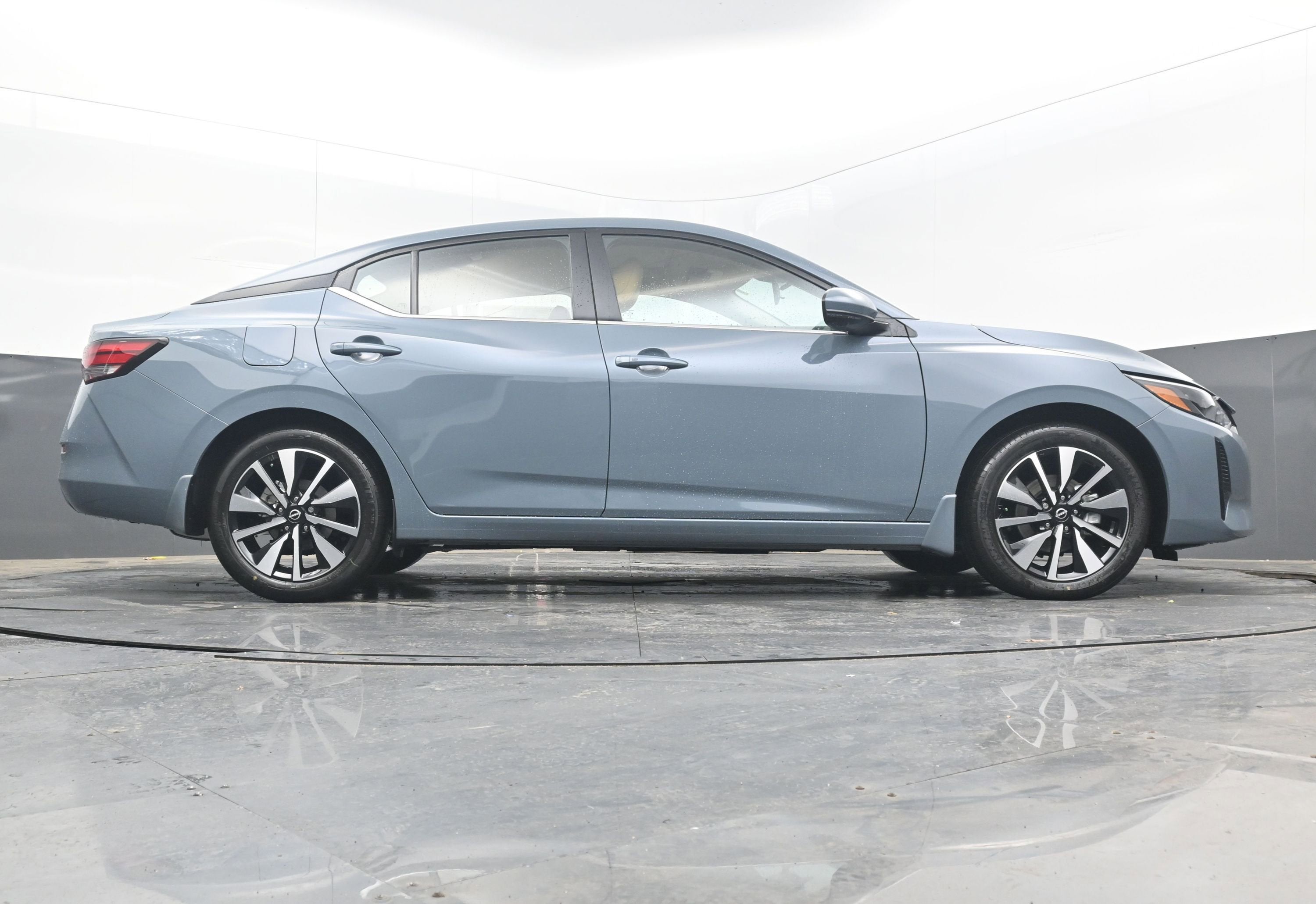 2025 Nissan SENTRA SV PREMIUM