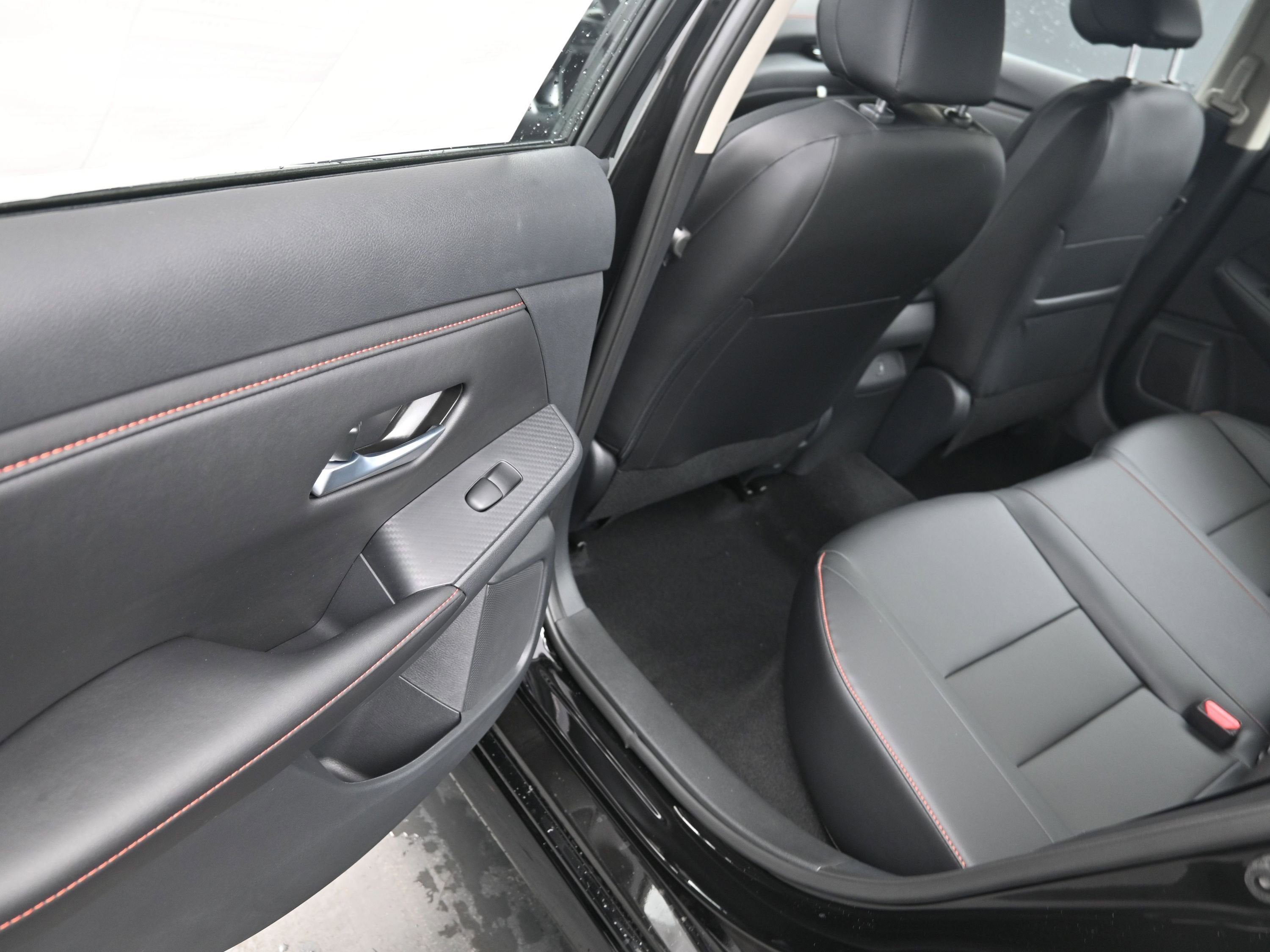 2025 Nissan SENTRA SR PREMIUM