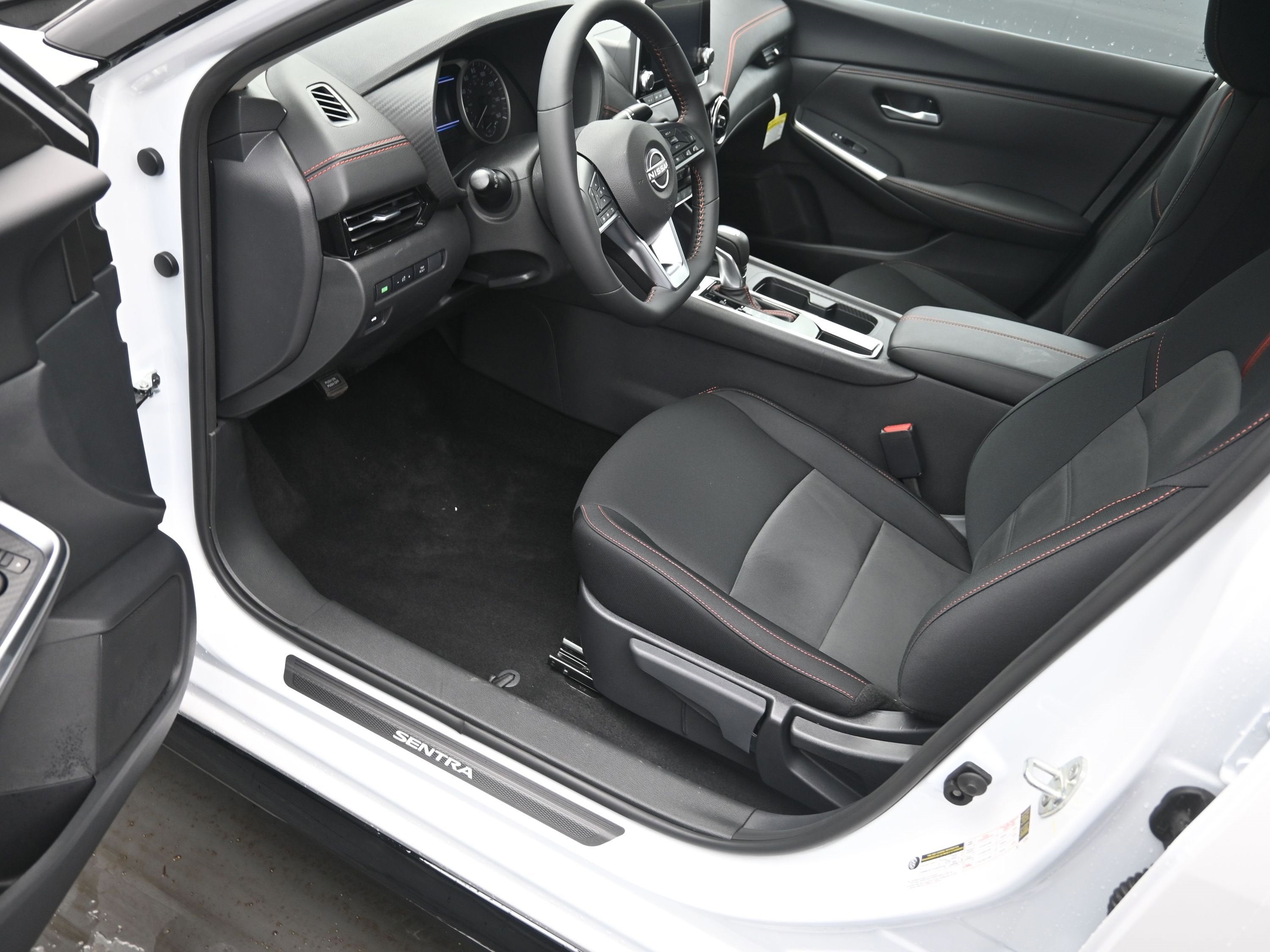 2025 Nissan SENTRA SR MIDNIGHT