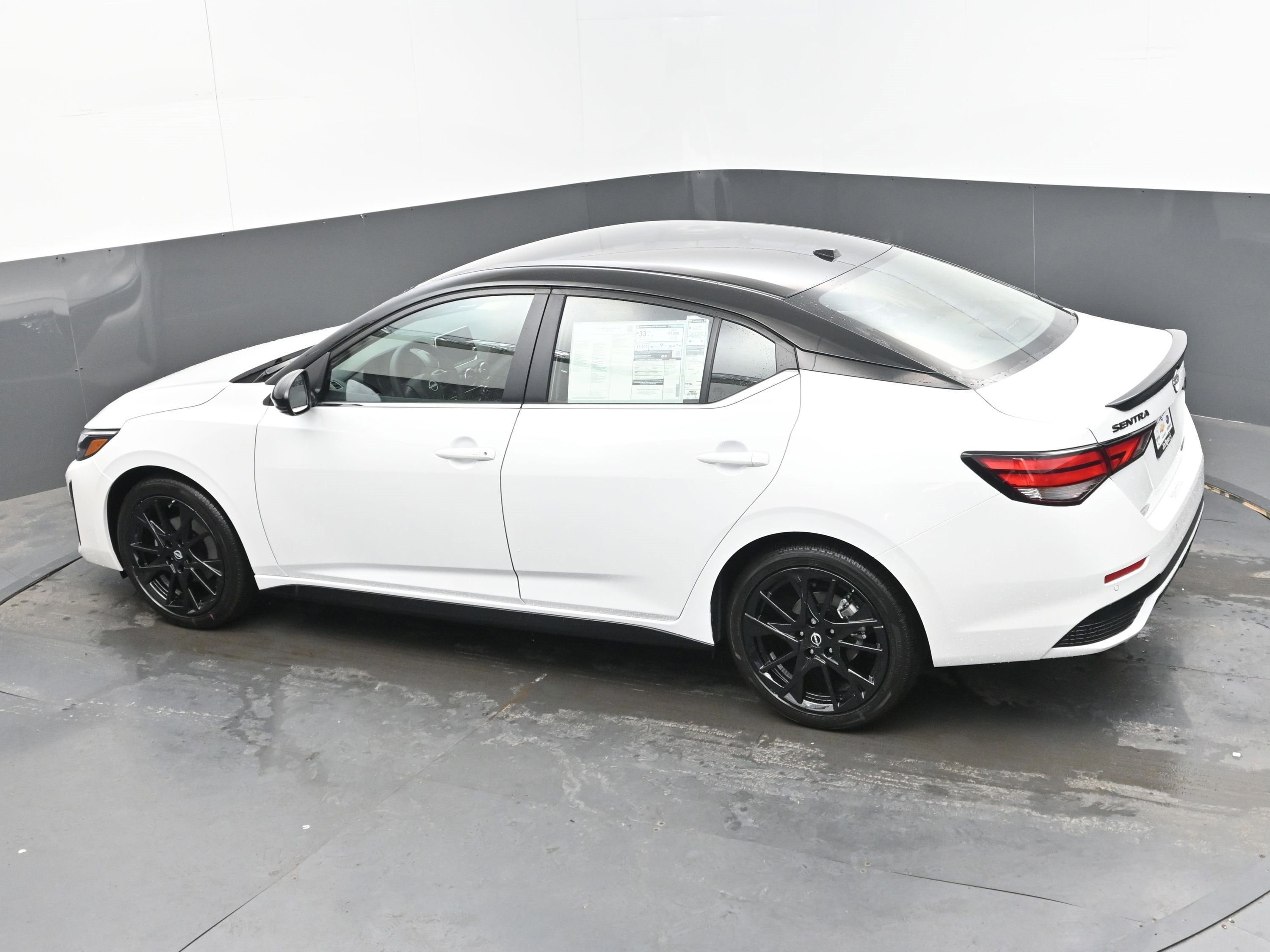 2025 Nissan SENTRA SR MIDNIGHT