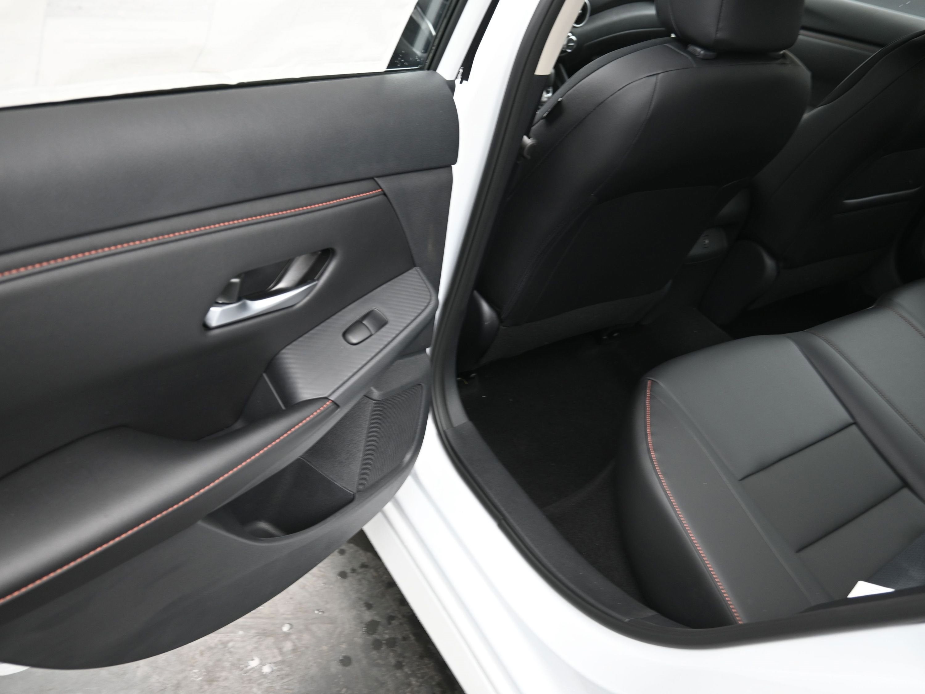 2025 Nissan SENTRA SR PREMIUM