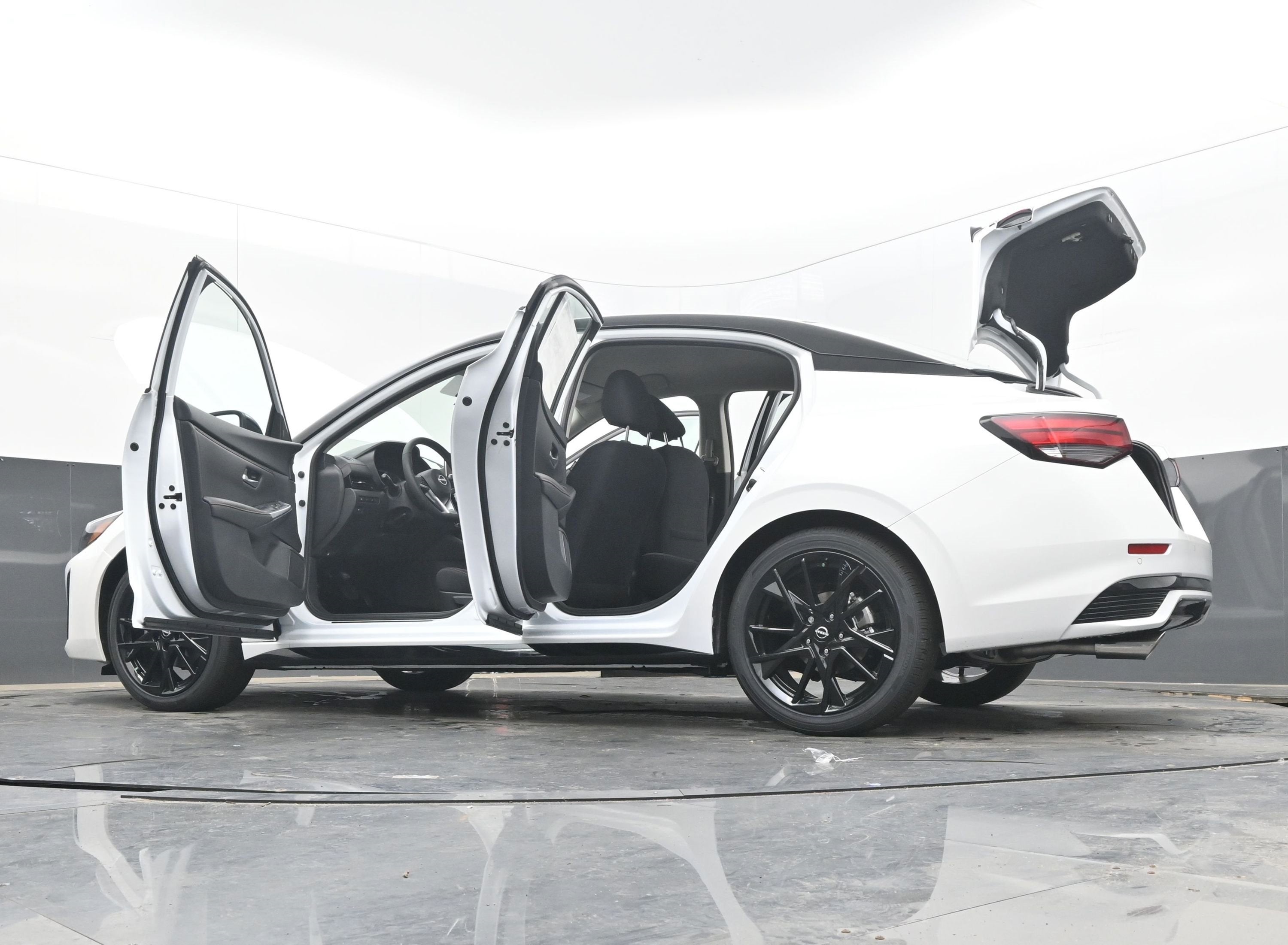 2025 Nissan SENTRA SR MIDNIGHT