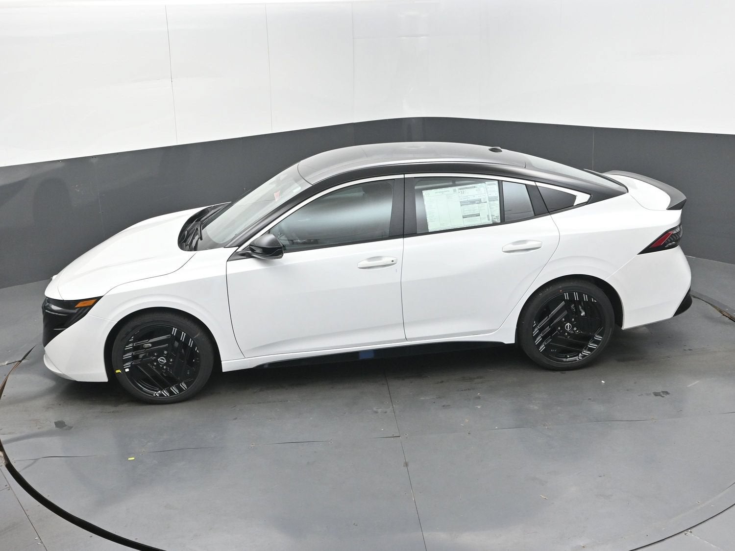 2027 Nissan SENTRA SR