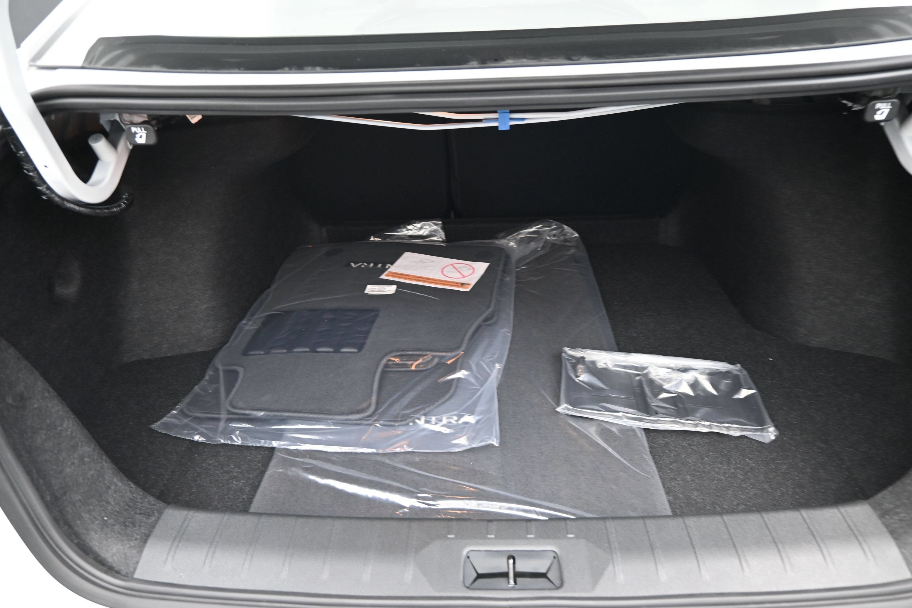 2026 Nissan SENTRA SR PREMIUM