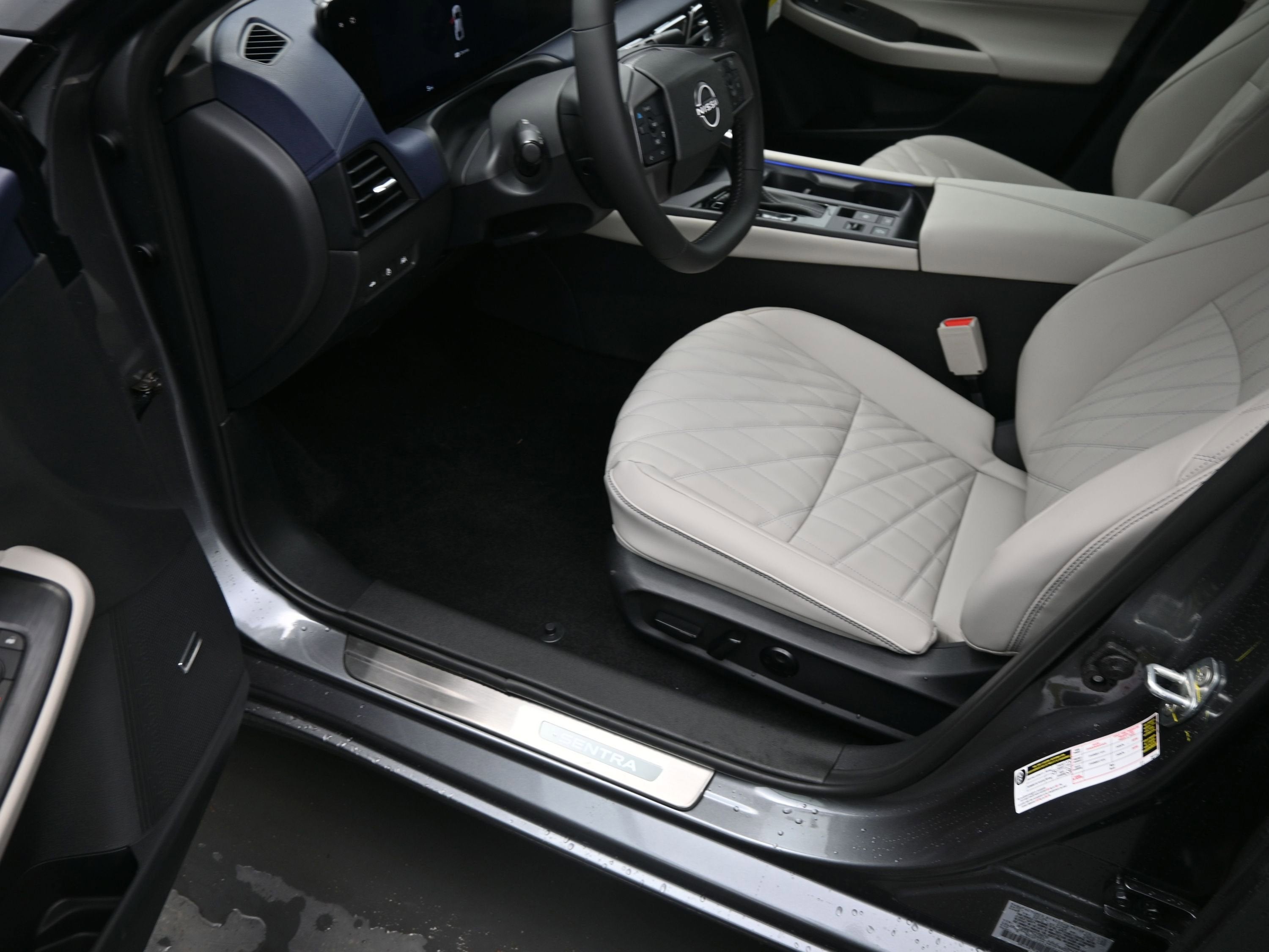 2026 Nissan SENTRA SL