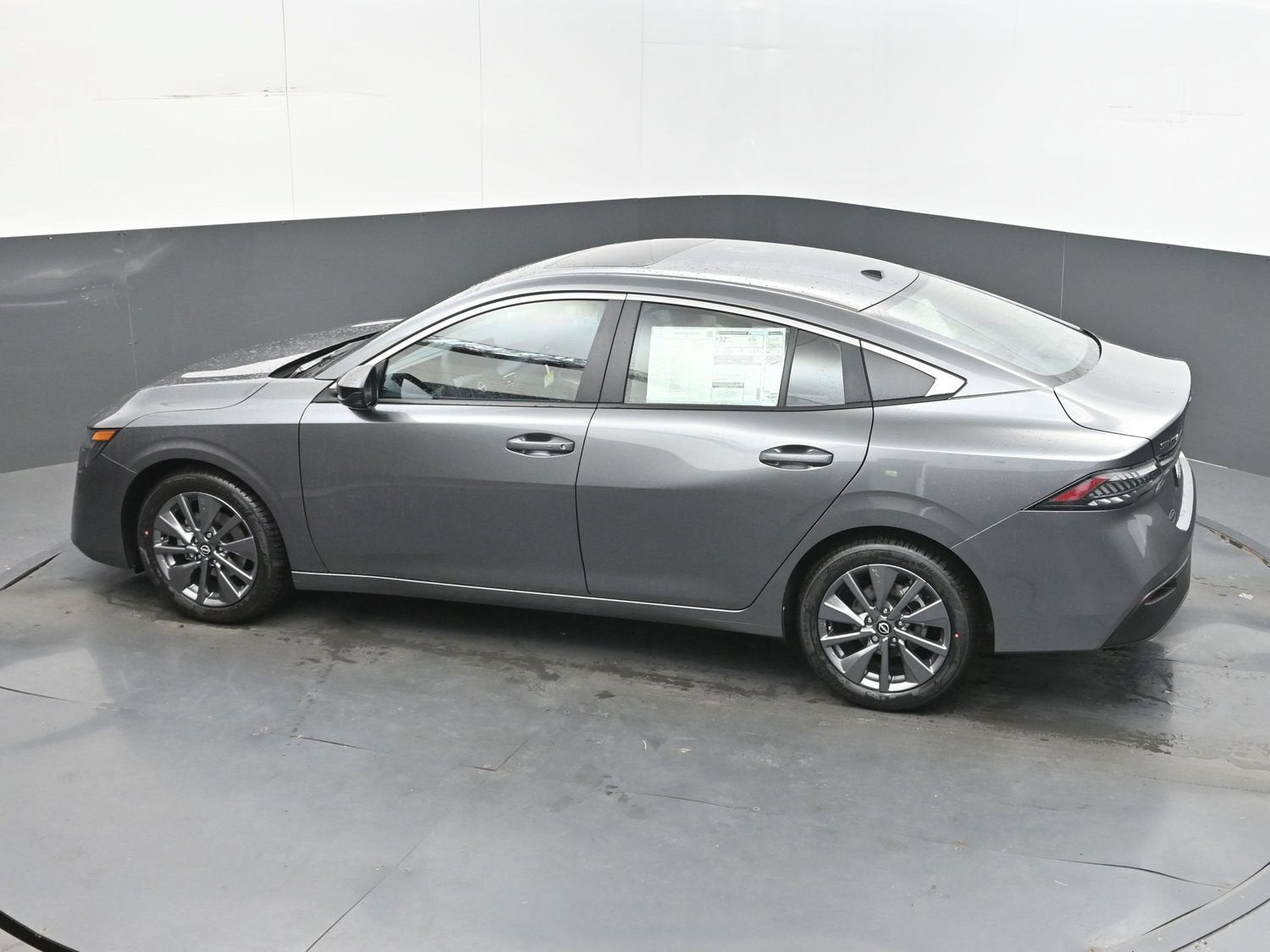 2026 Nissan SENTRA SL
