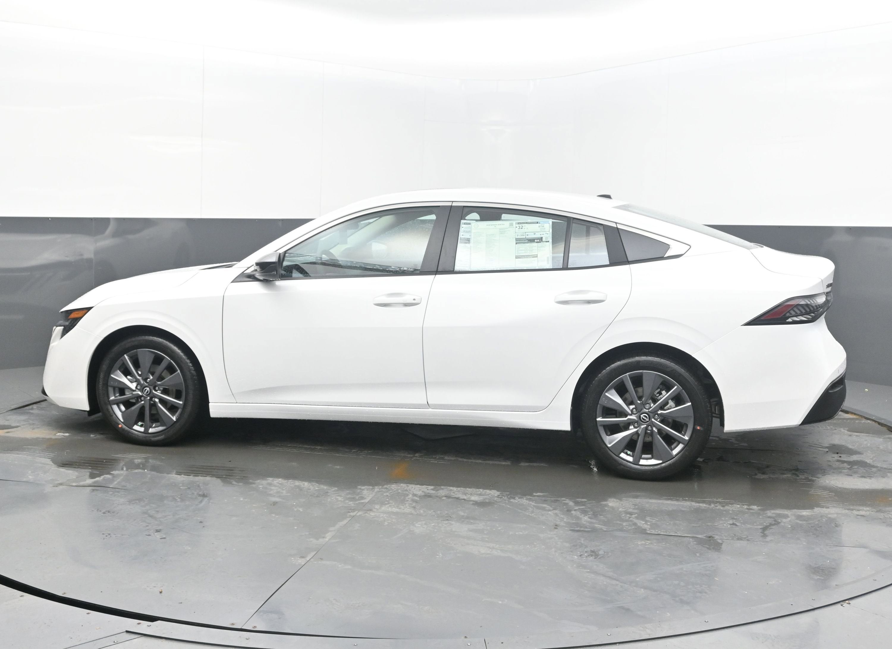 2026 Nissan SENTRA SL