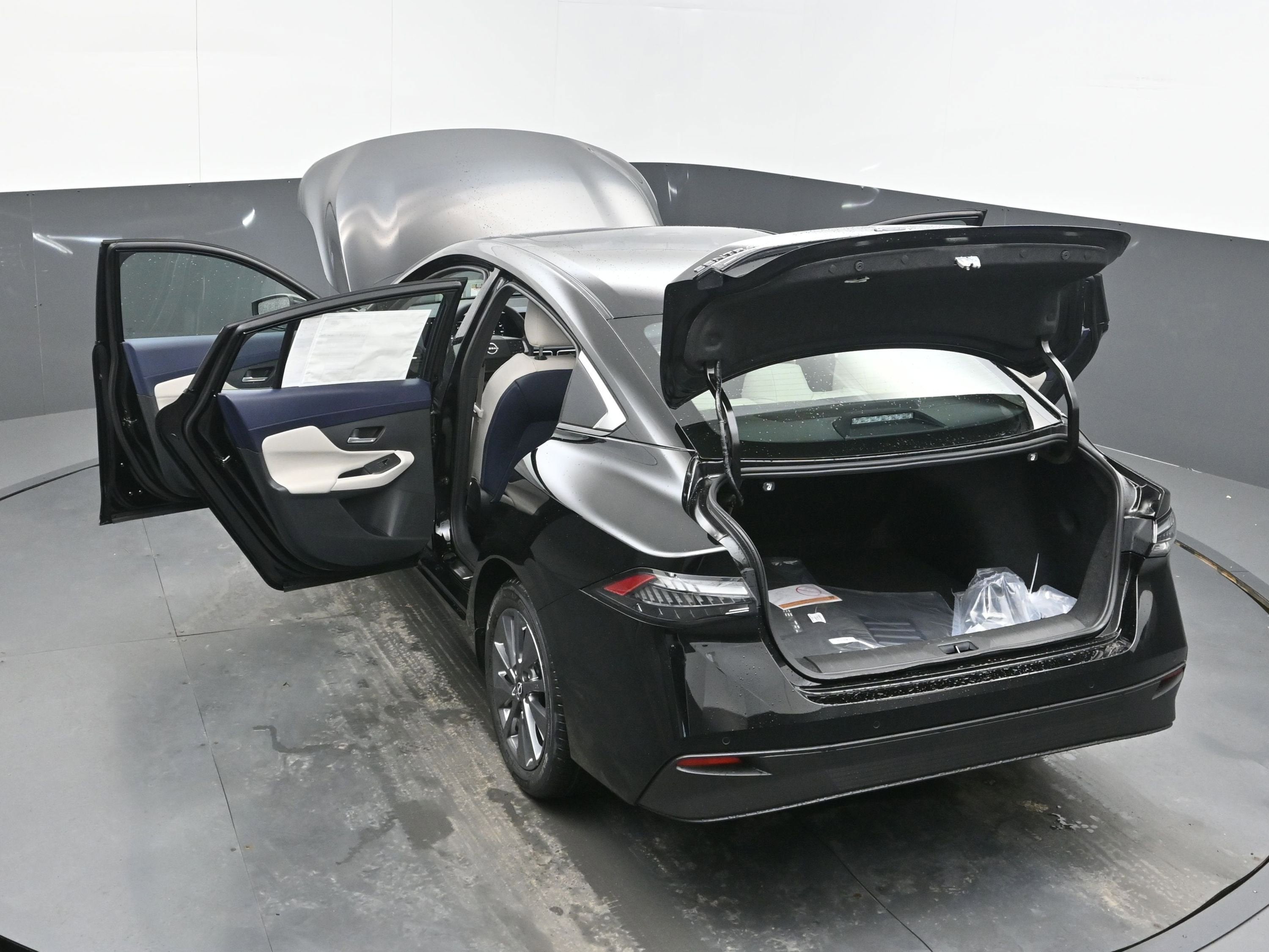 2026 Nissan SENTRA SL