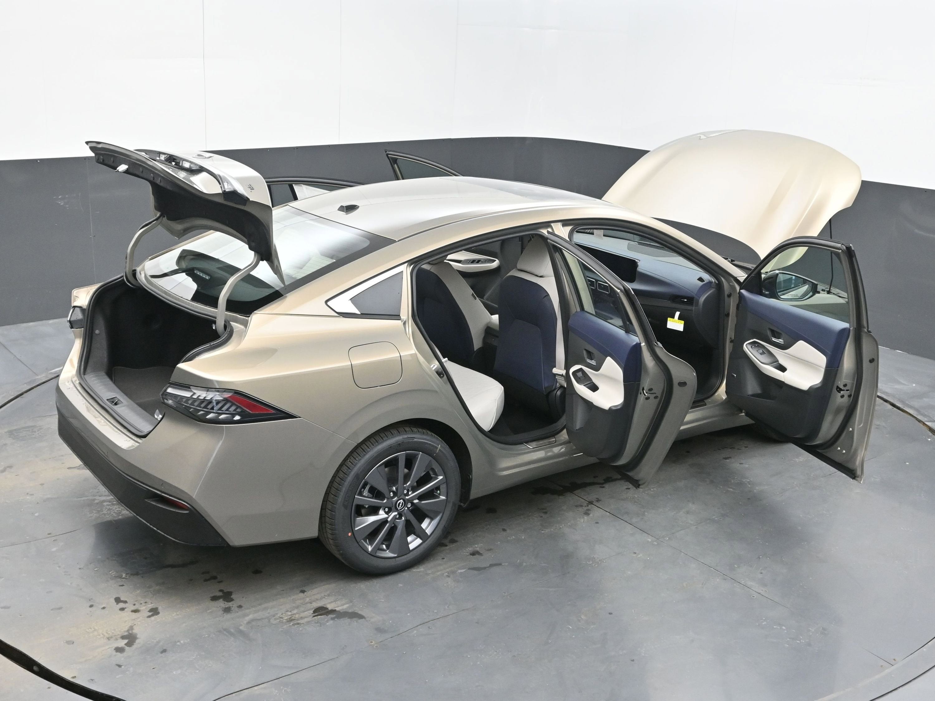 2026 Nissan SENTRA SL