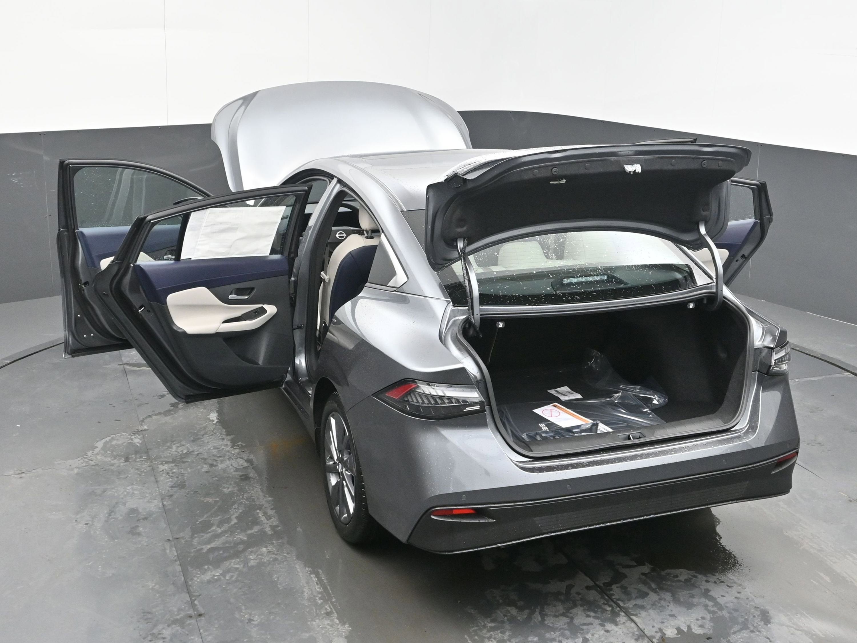 2026 Nissan SENTRA SL