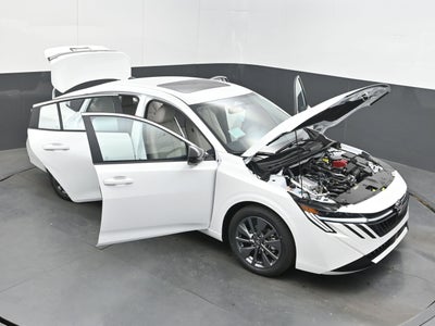 2026 Nissan SENTRA SL