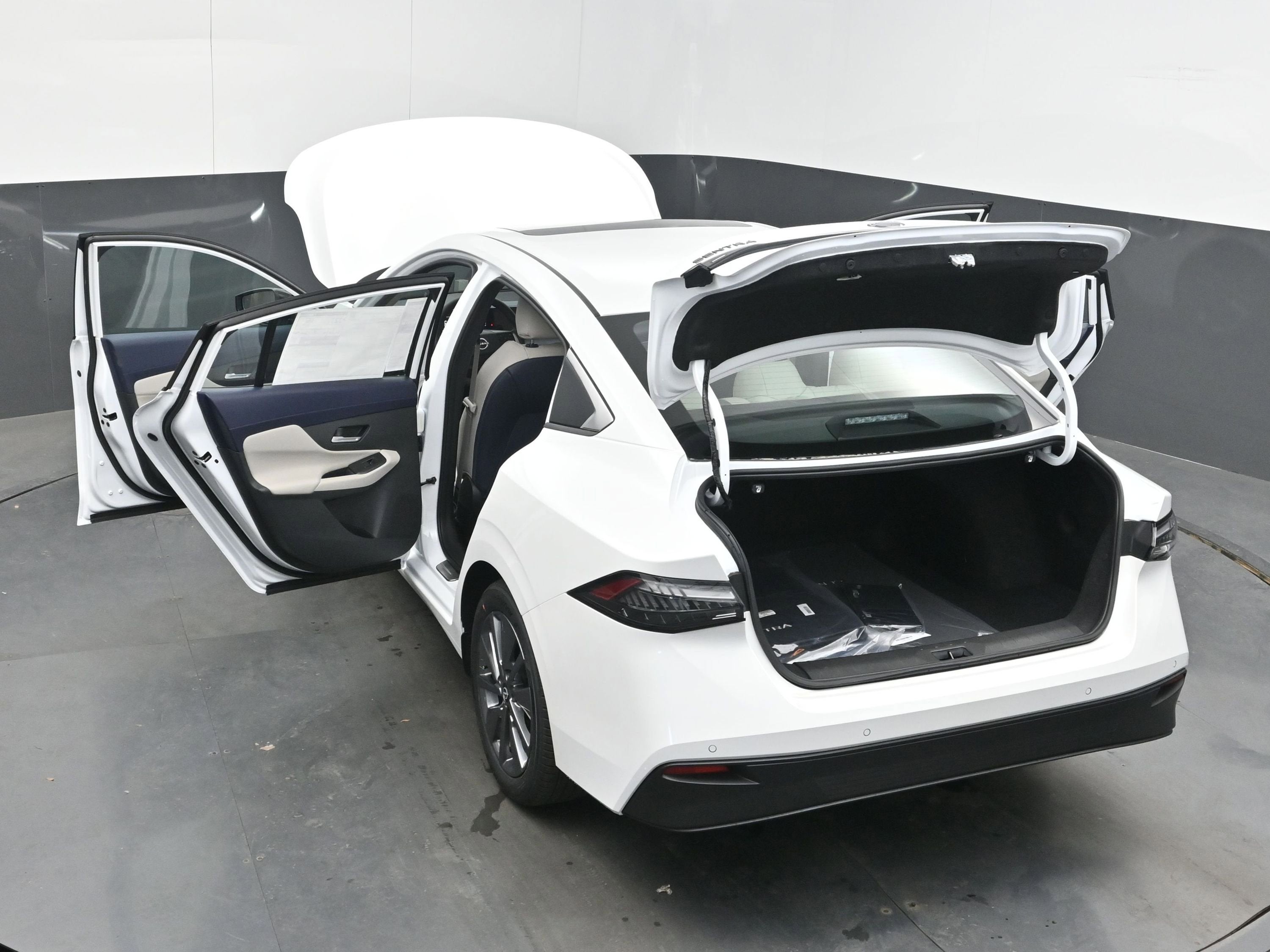 2026 Nissan SENTRA SL