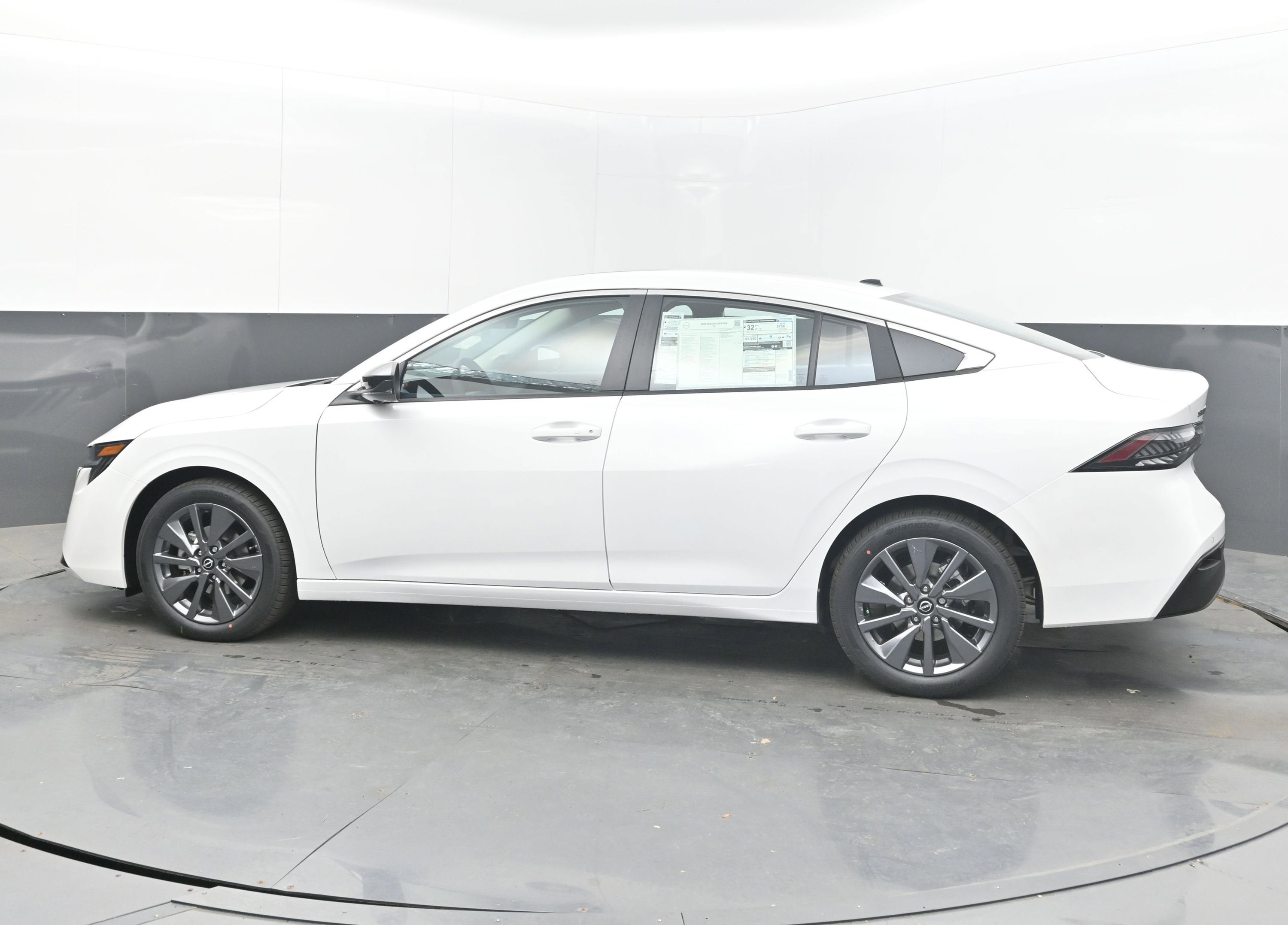 2026 Nissan SENTRA SL