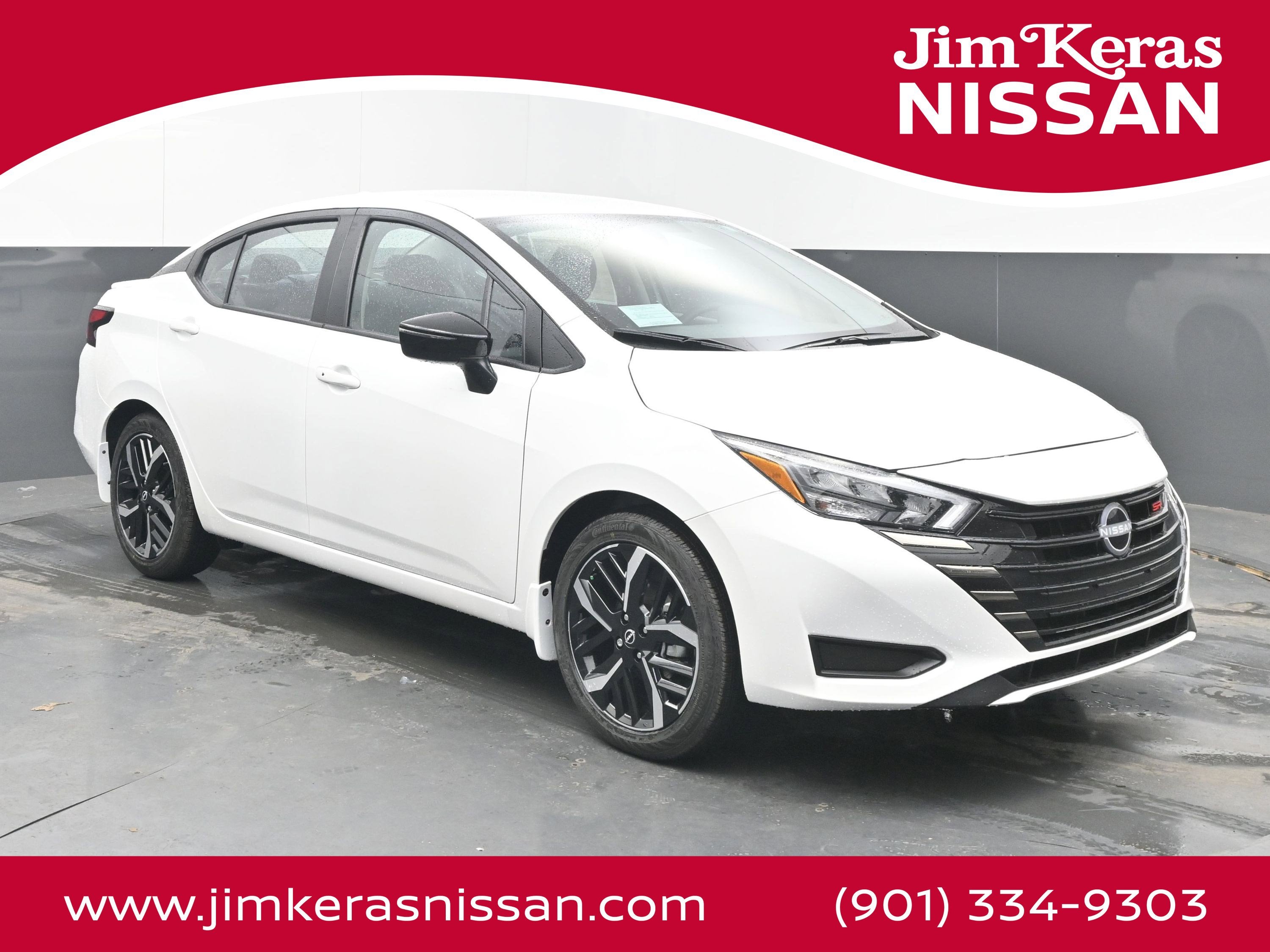 2025 Nissan VERSA SR