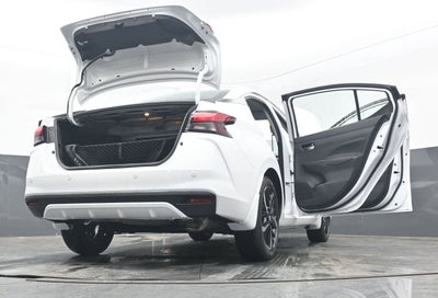 2025 Nissan VERSA SR