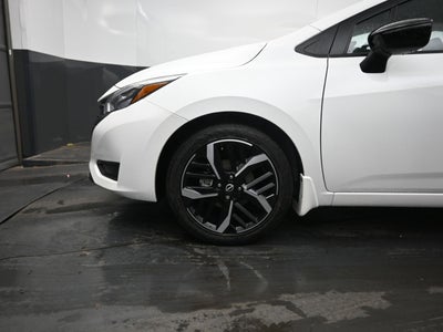 2025 Nissan VERSA SR