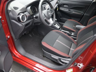 2025 Nissan VERSA SR