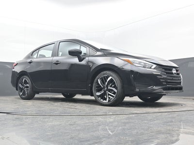 2025 Nissan VERSA SR