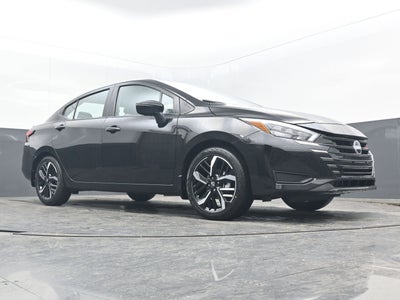 2025 Nissan VERSA SR