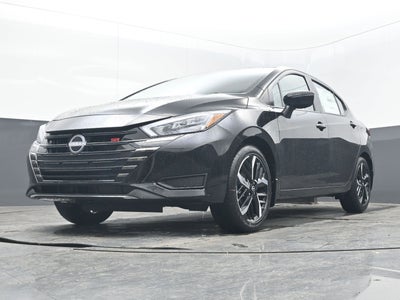 2025 Nissan VERSA SR
