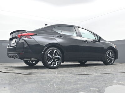 2025 Nissan VERSA SR