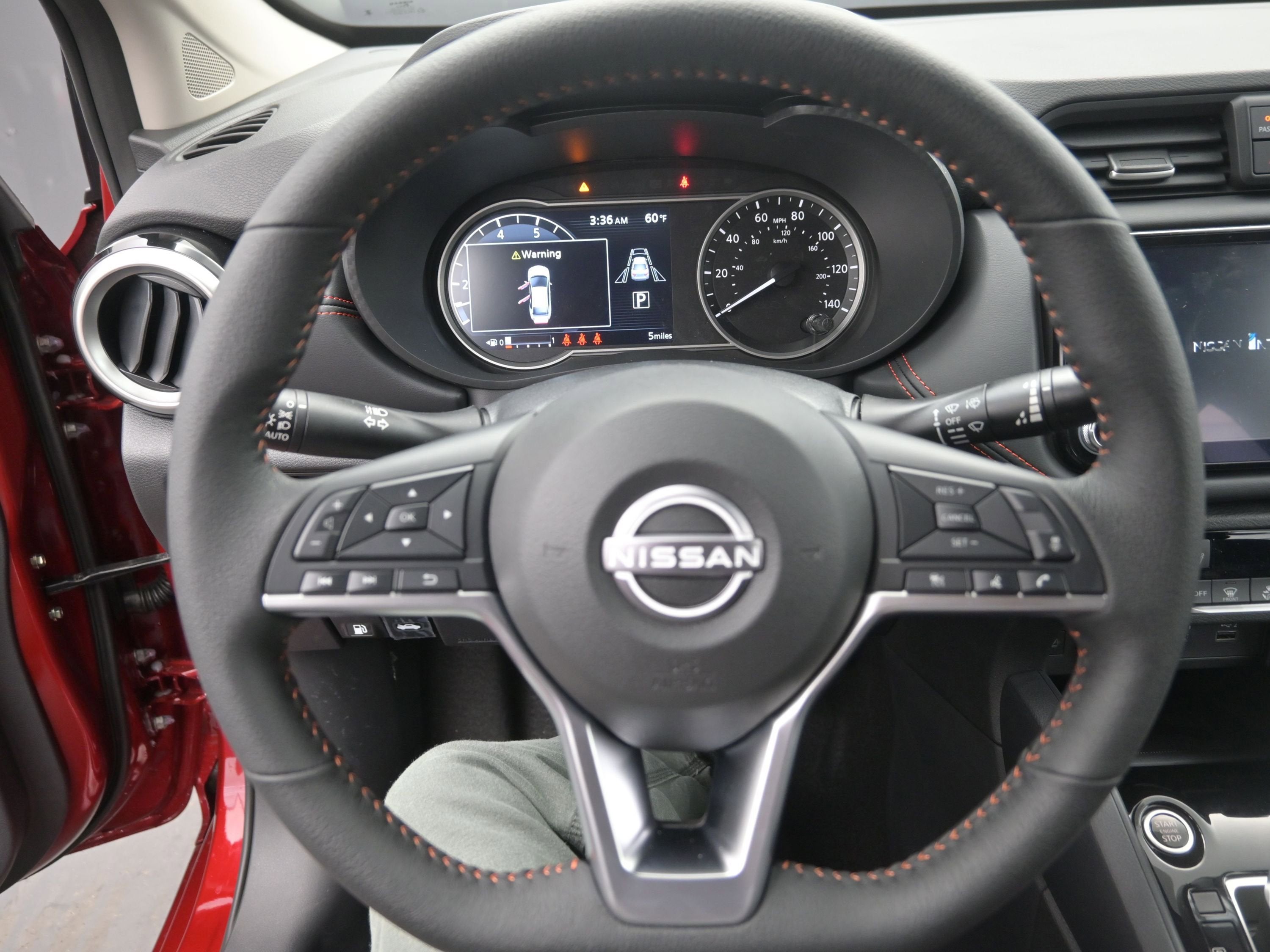 2025 Nissan VERSA SR