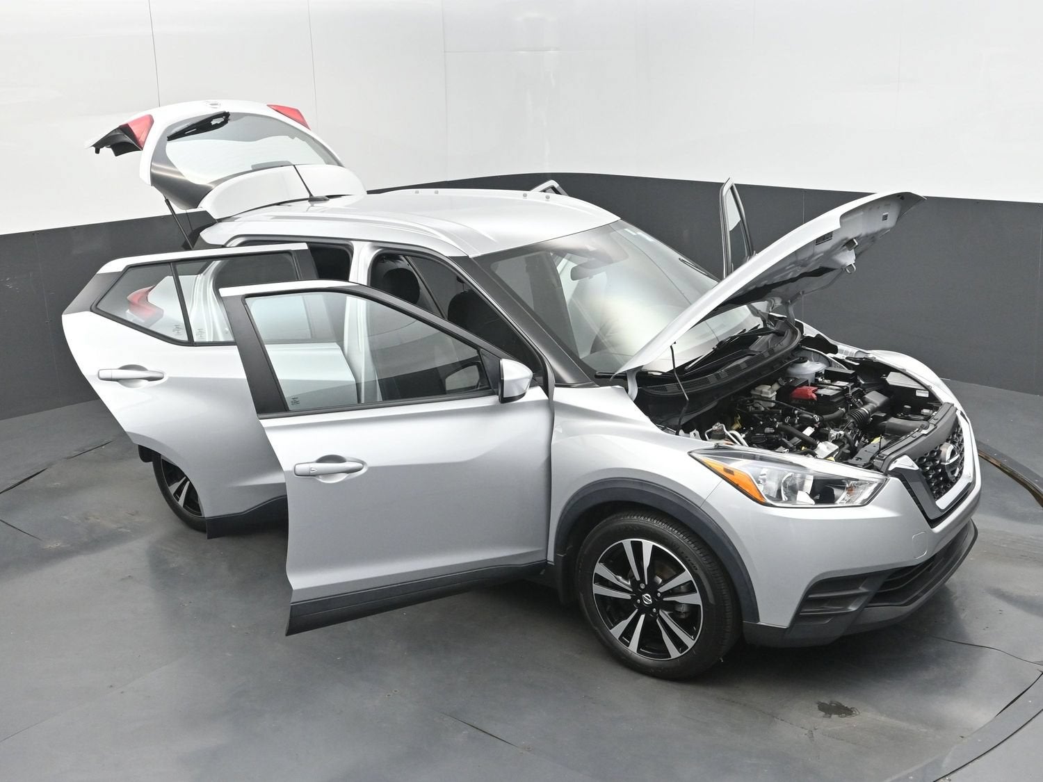 2020 Nissan Kicks SV
