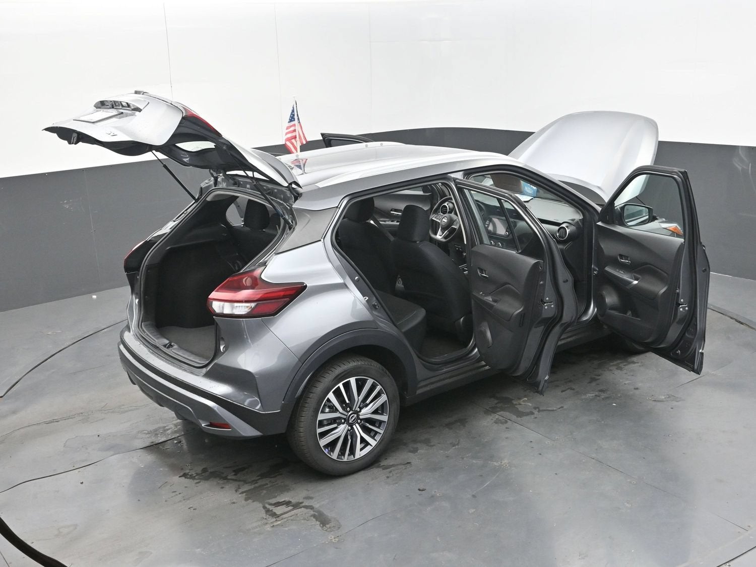 2024 Nissan Kicks SV