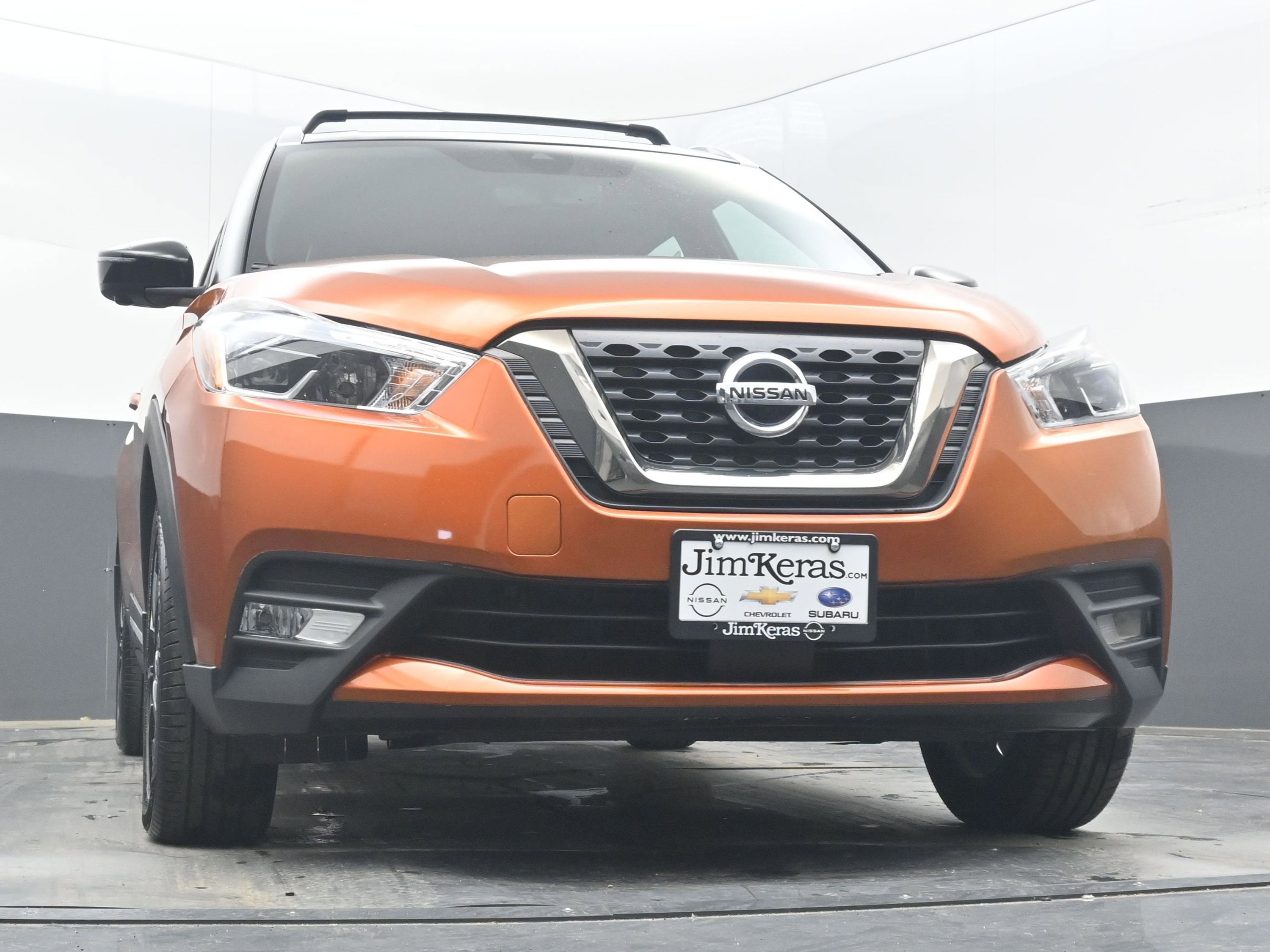 2020 Nissan Kicks SR