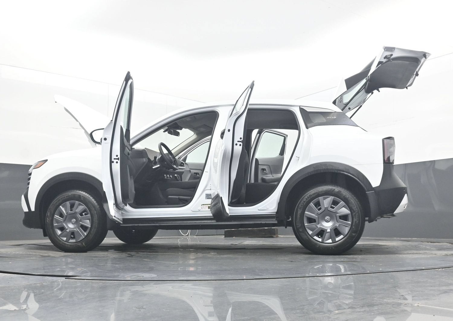 2026 Nissan KICKS S
