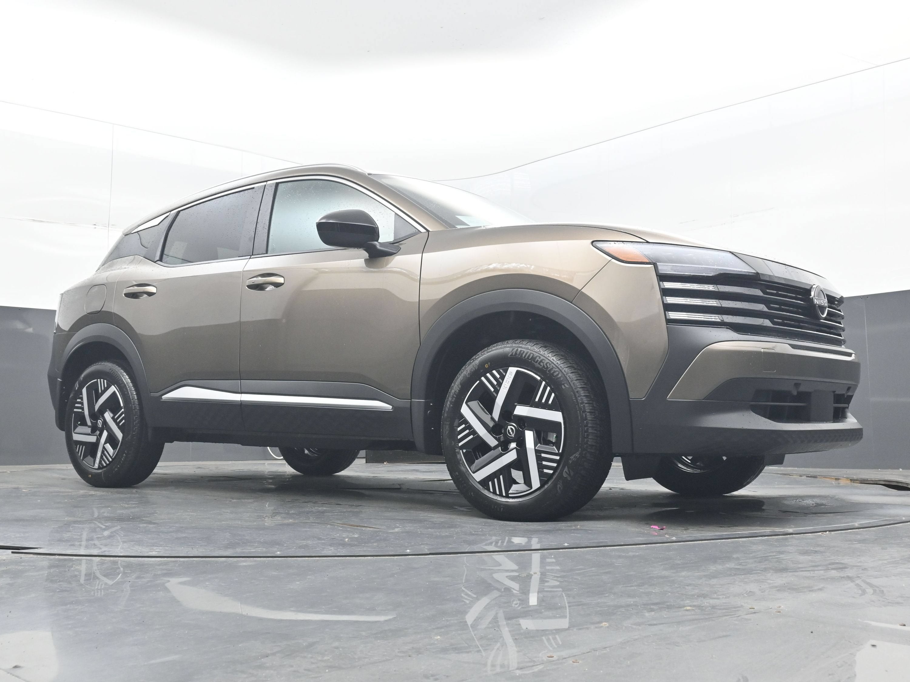 2026 Nissan KICKS SV PREMIUM
