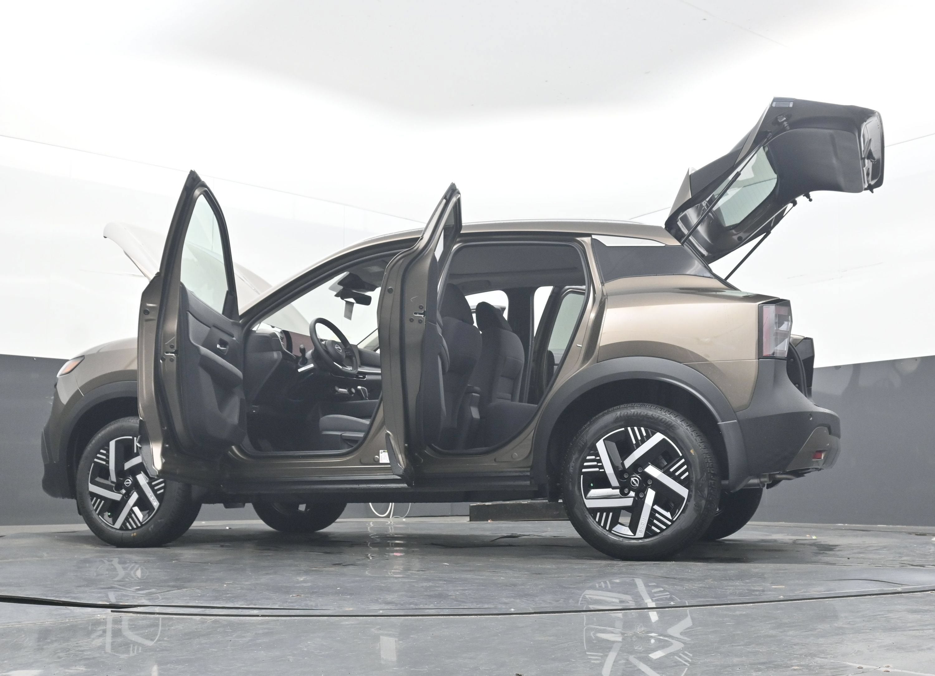 2026 Nissan KICKS SV PREMIUM
