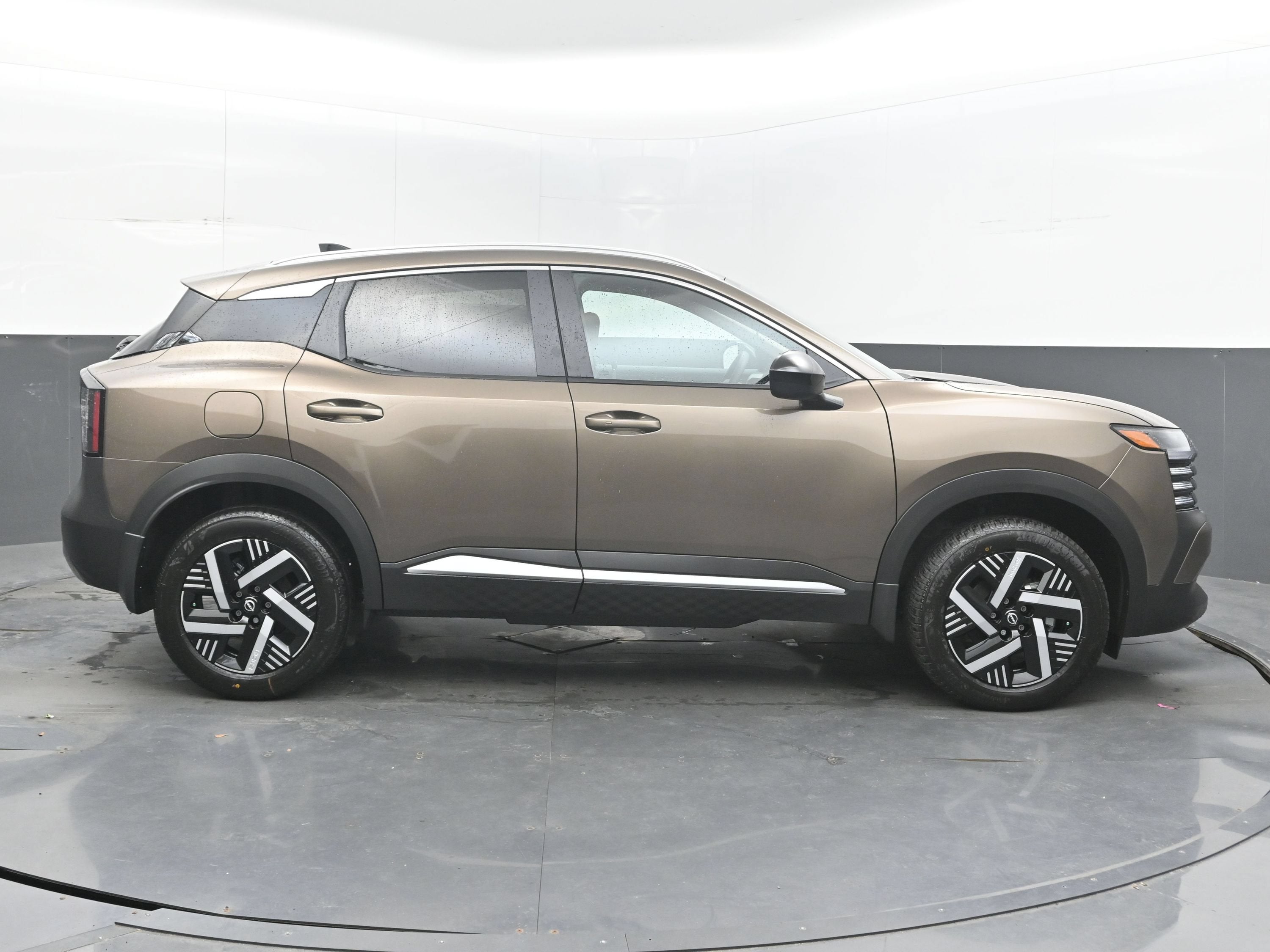 2026 Nissan KICKS SV PREMIUM