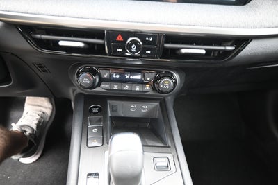 2026 Nissan KICKS SV PREMIUM