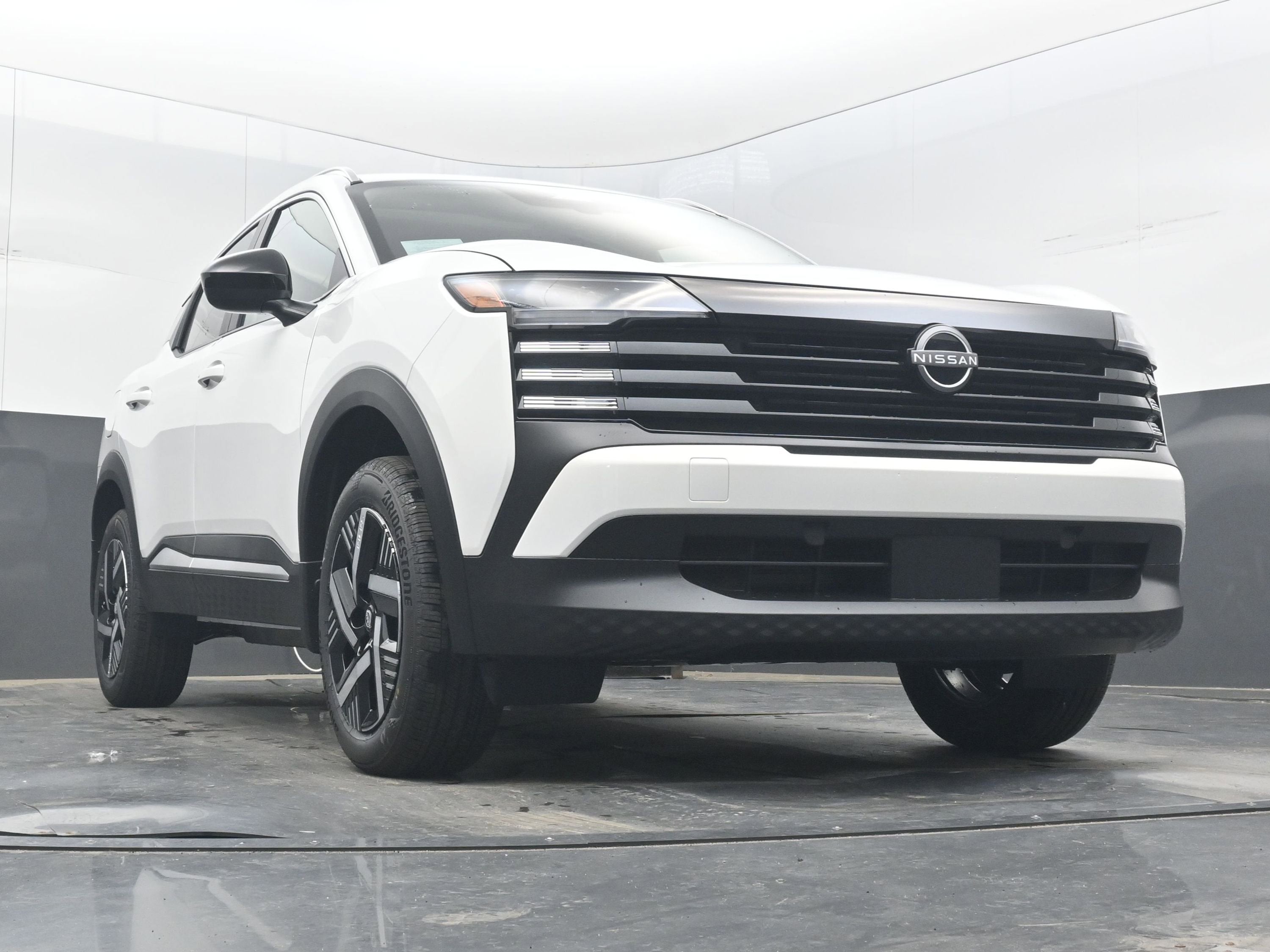 2026 Nissan KICKS SV PREMIUM
