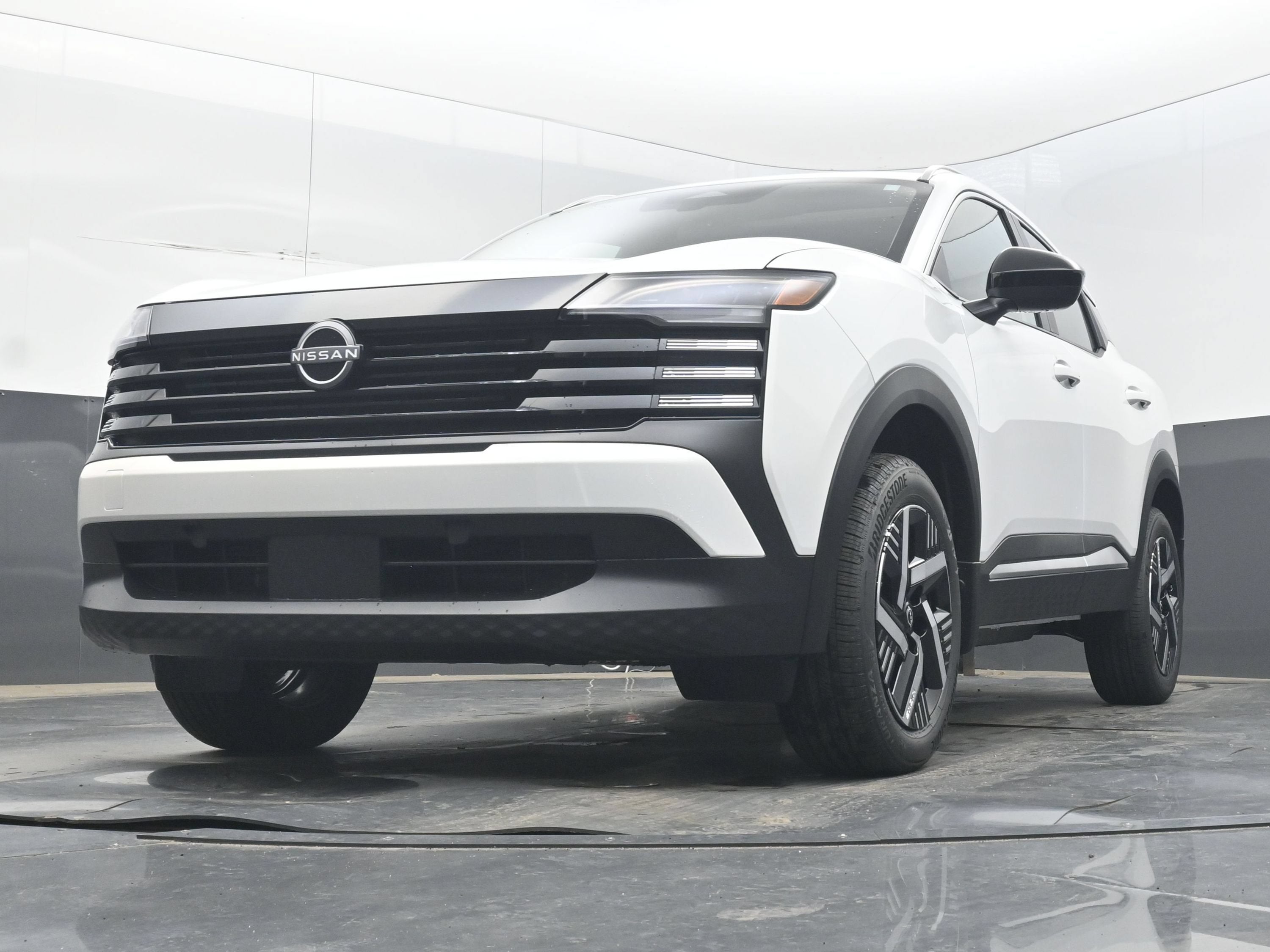 2026 Nissan KICKS SV PREMIUM