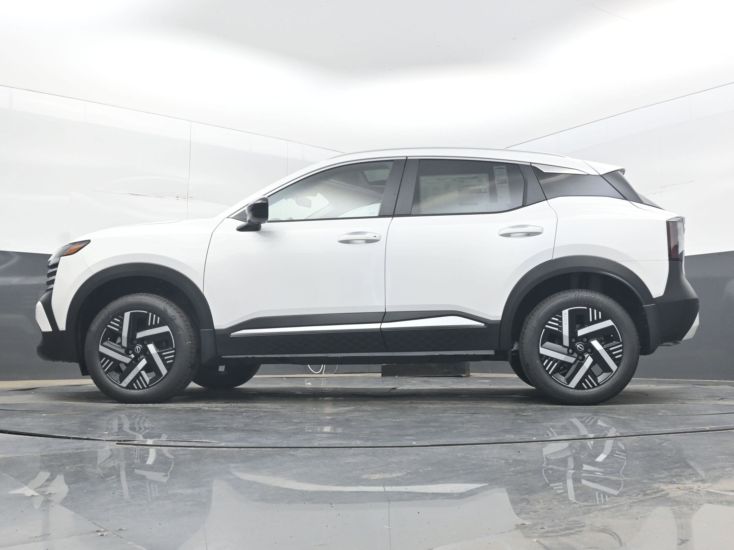2026 Nissan KICKS SV PREMIUM