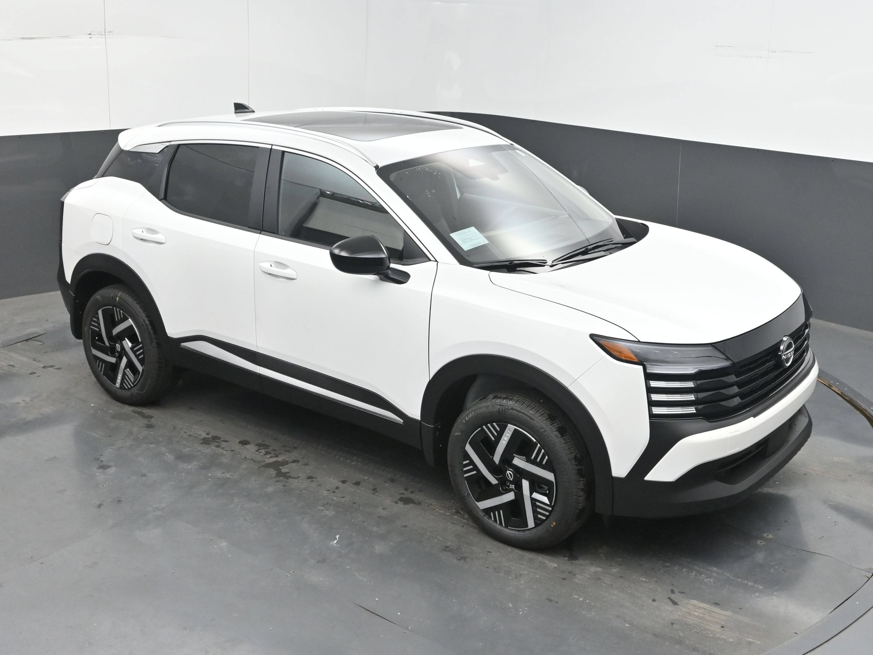 2026 Nissan KICKS SV PREMIUM