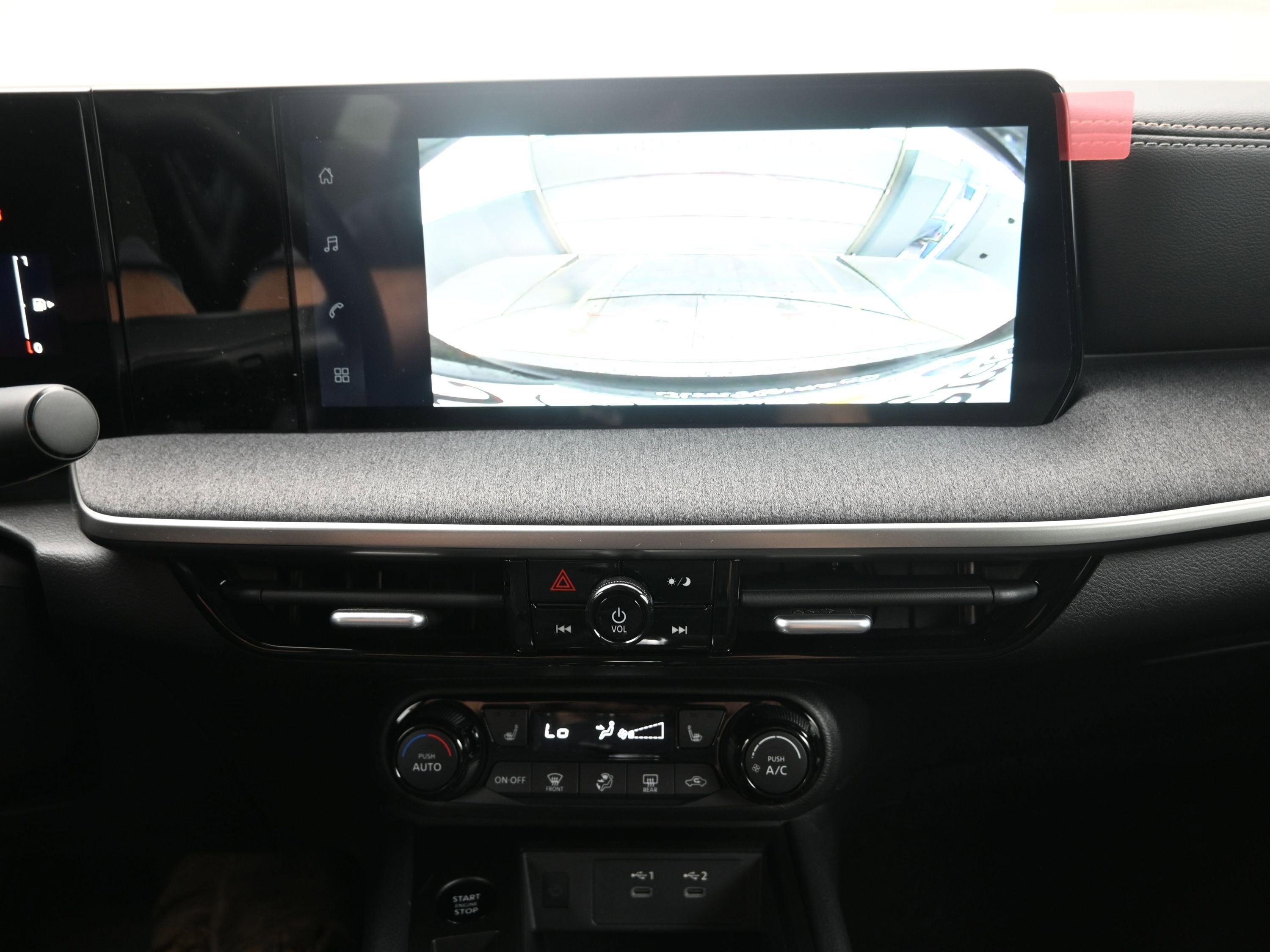 2026 Nissan KICKS SV PREMIUM