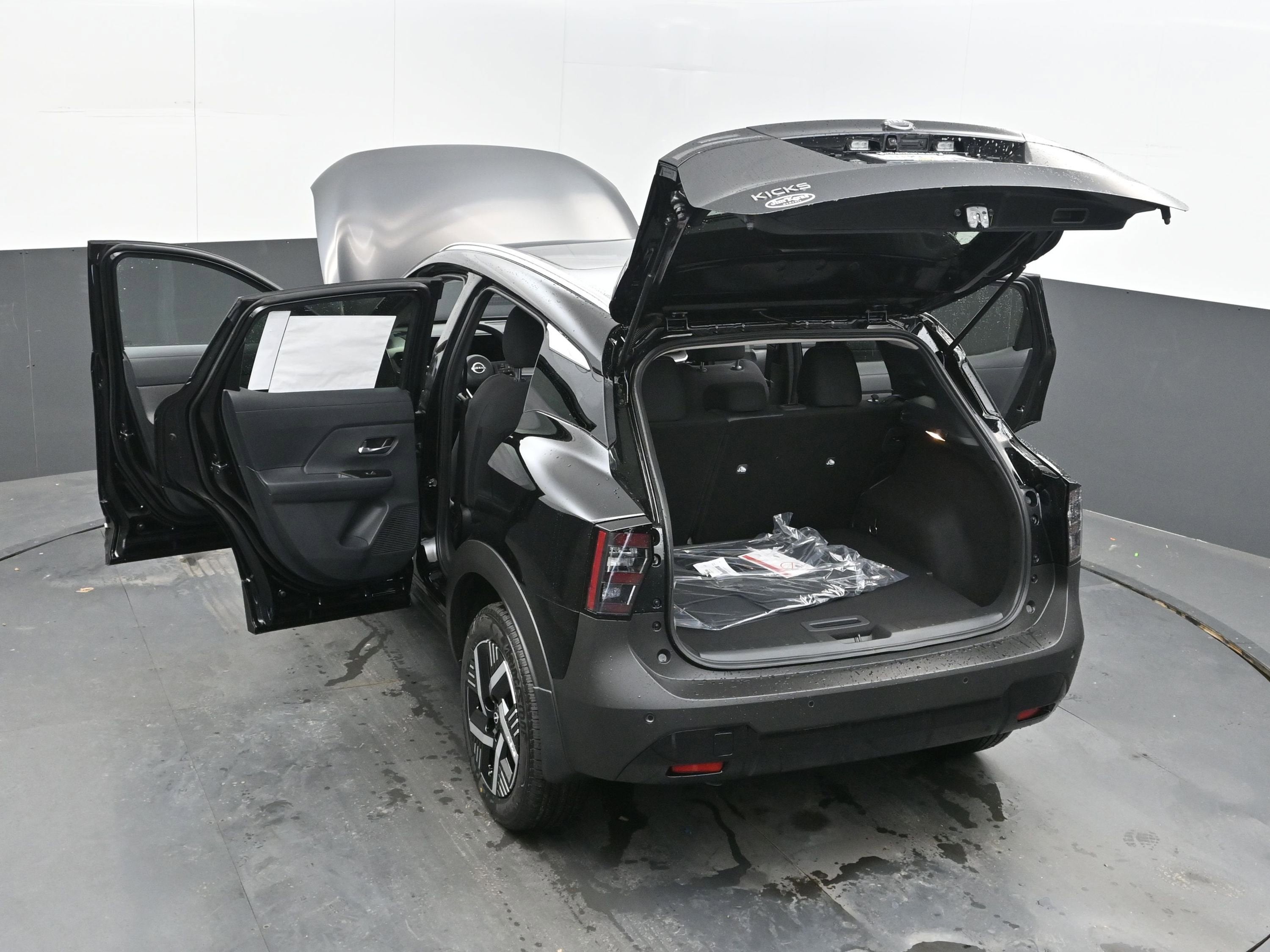 2026 Nissan KICKS SV PREMIUM