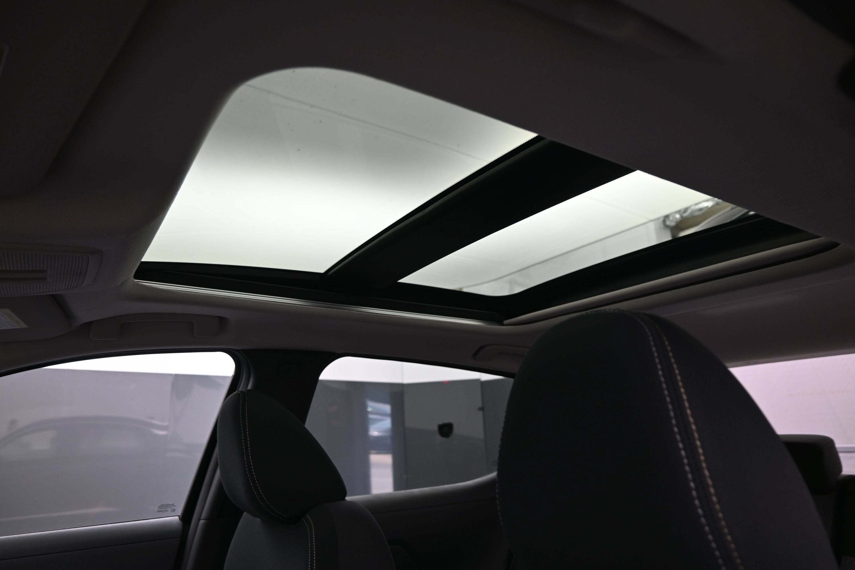 2026 Nissan KICKS SV PREMIUM