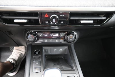 2026 Nissan KICKS SV PREMIUM