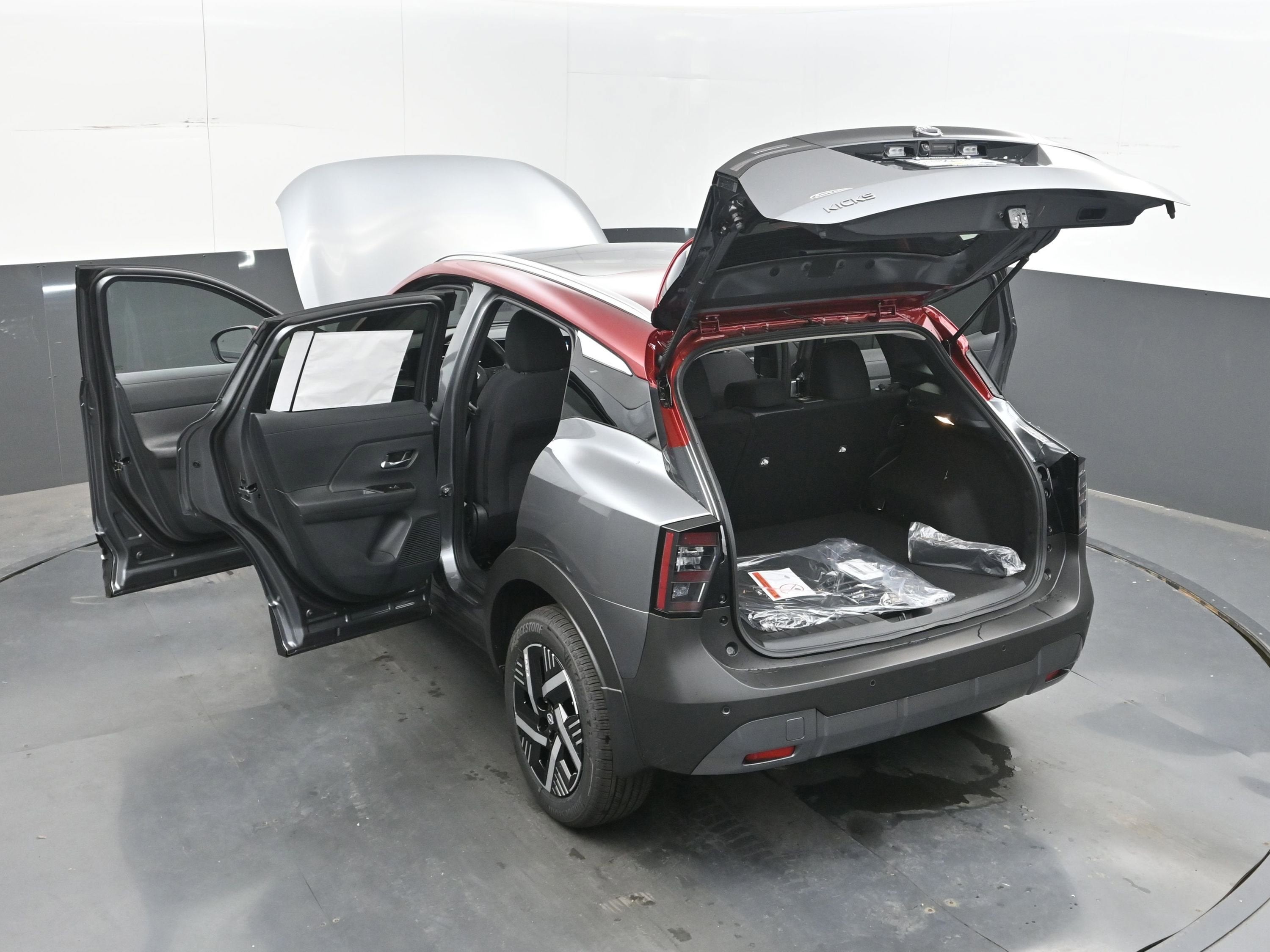 2026 Nissan KICKS SV PREMIUM