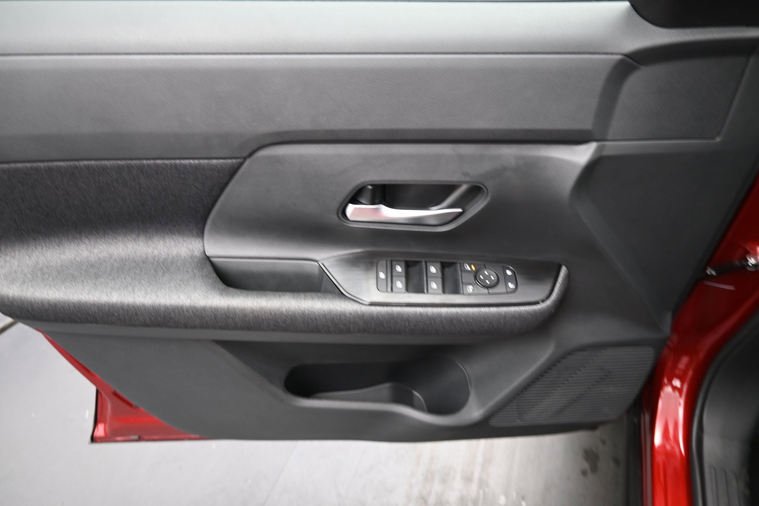 2026 Nissan KICKS SV PREMIUM