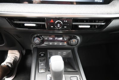 2026 Nissan KICKS SV PREMIUM