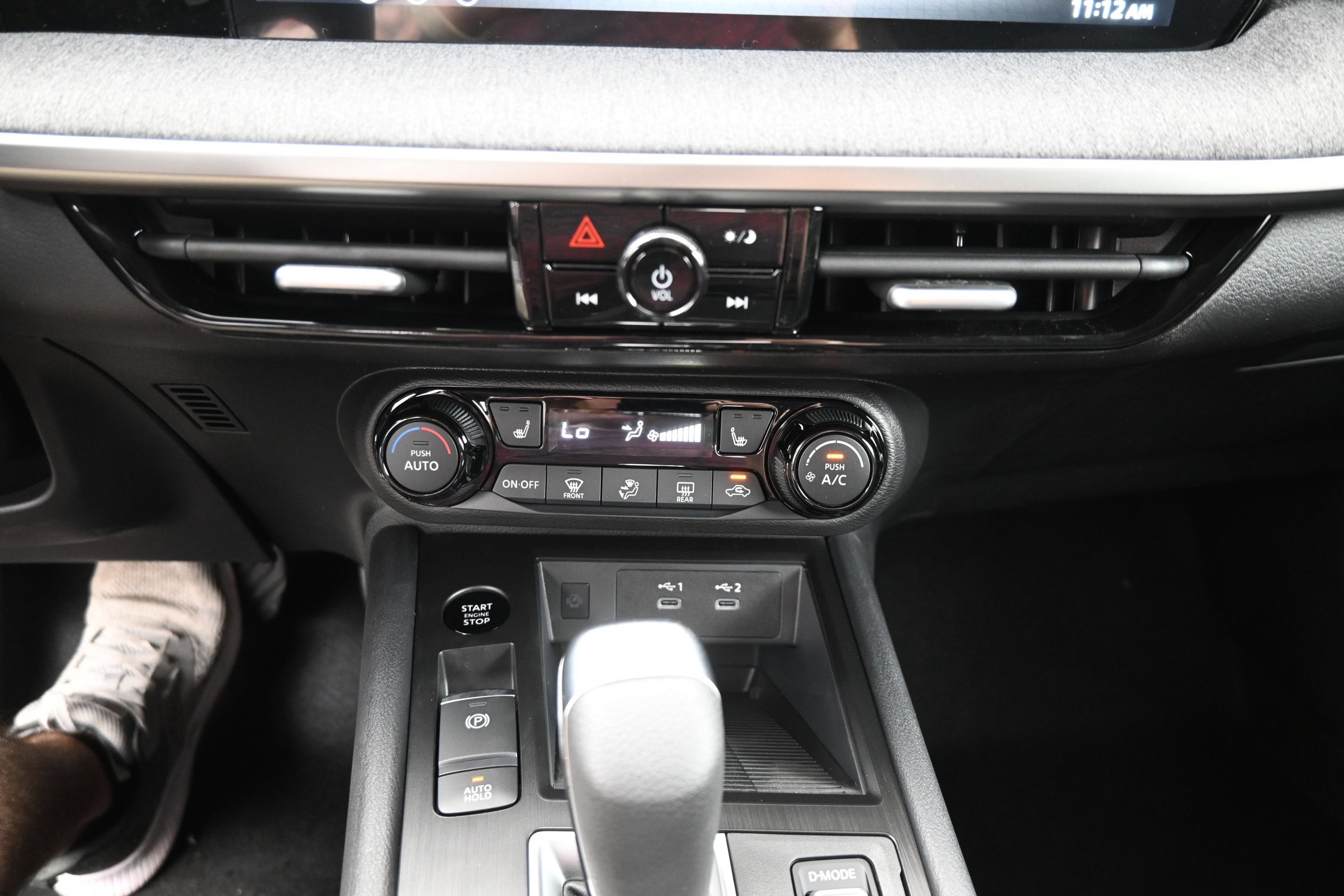 2026 Nissan KICKS SV PREMIUM